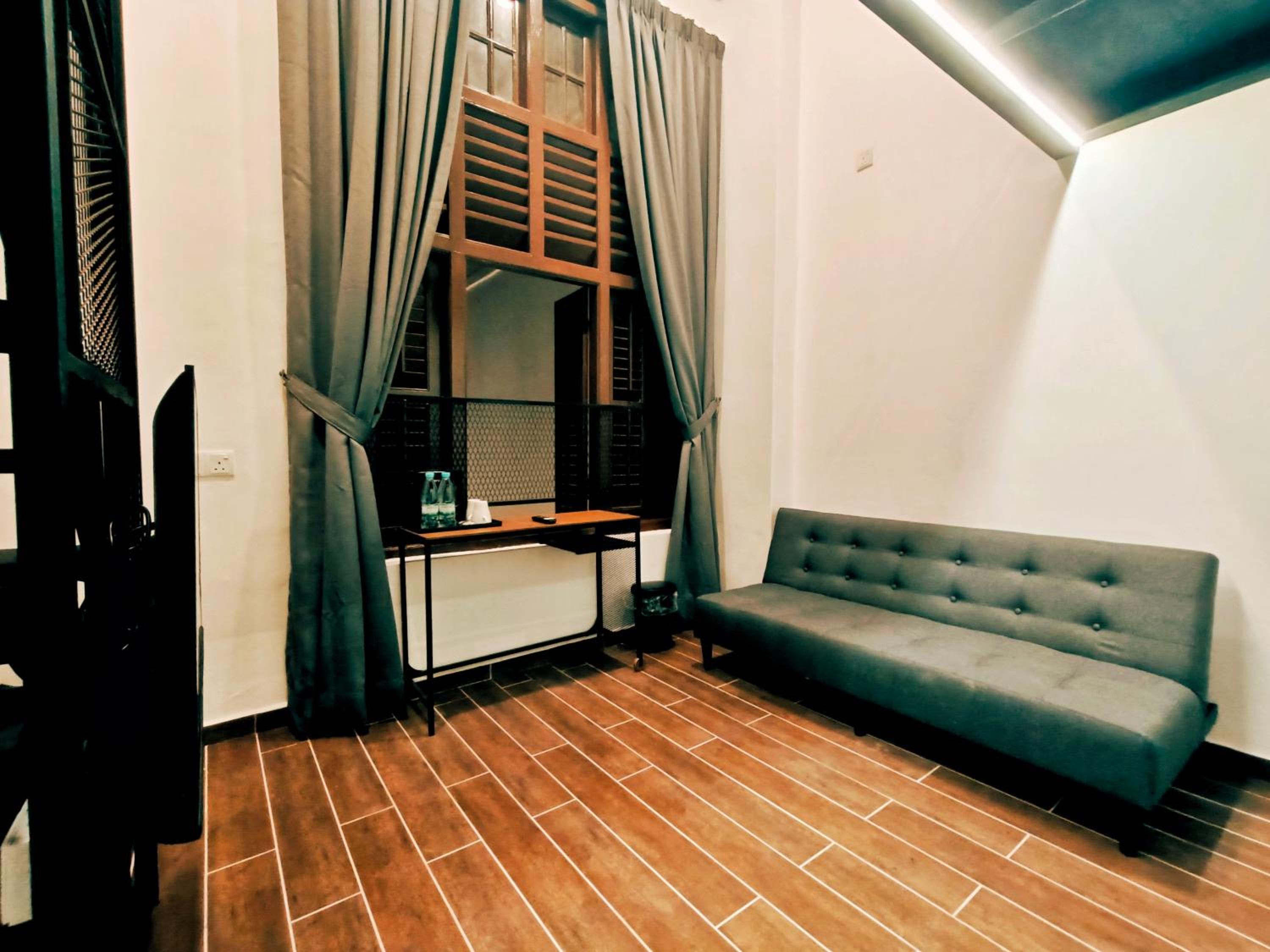 Deluxe Double Room - Photo 28
