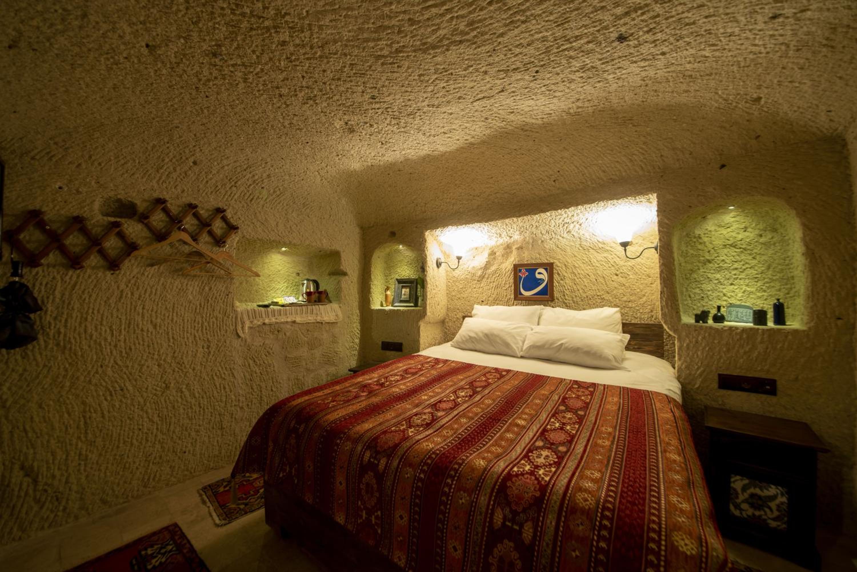 Standard Double Room - Photo 1