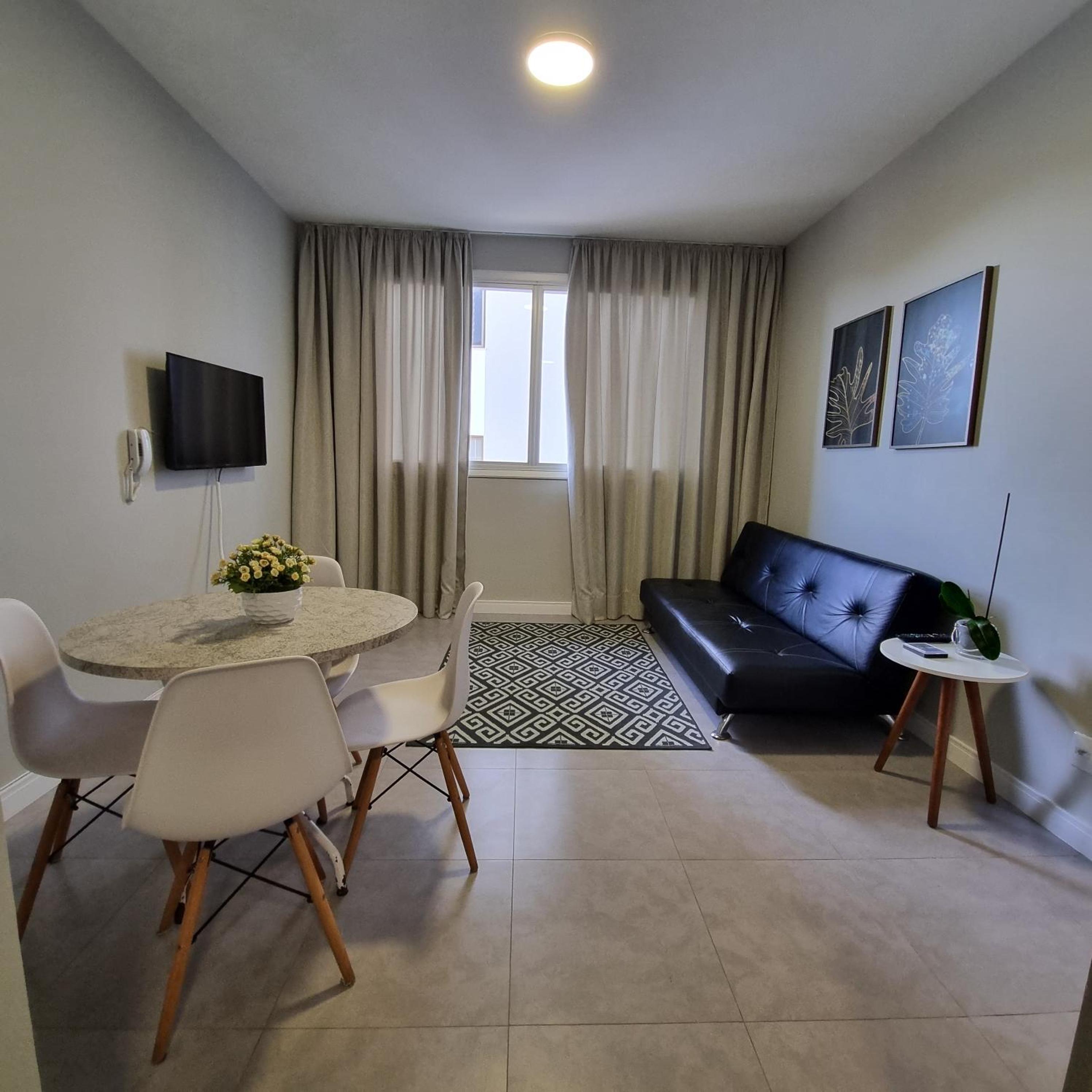 One-Bedroom Apartment - Photo 27