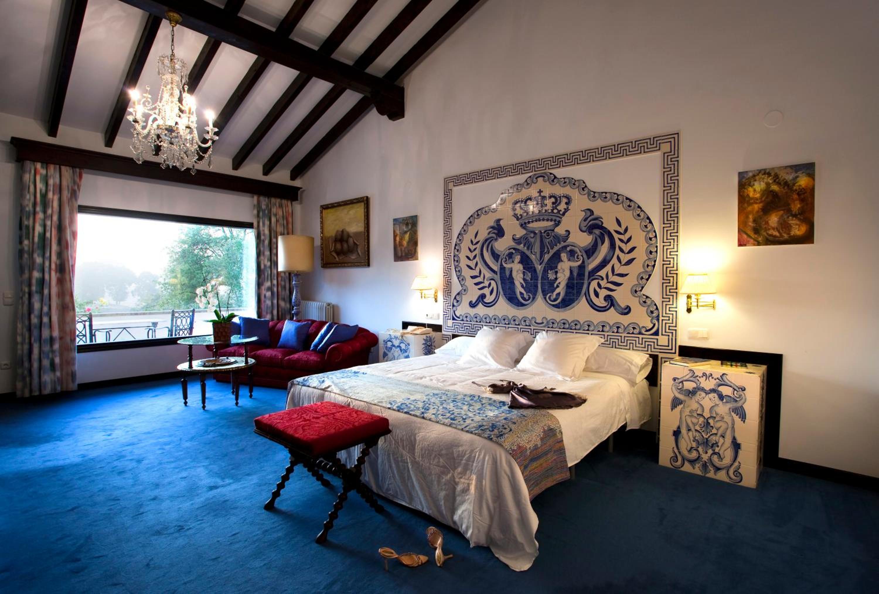 Suite with Hydro Massage and Terrace - Photo 2