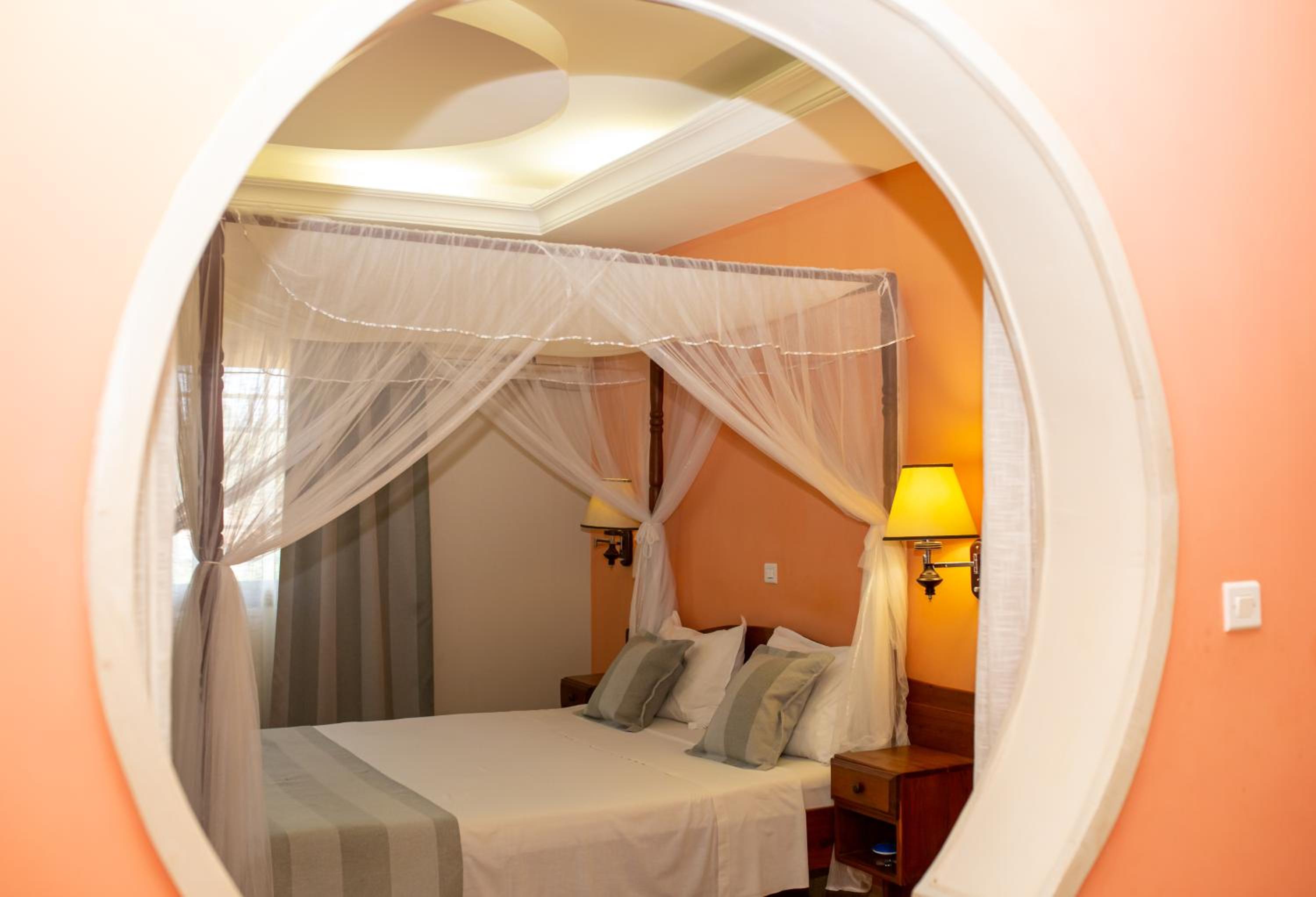 Suite with Garden View