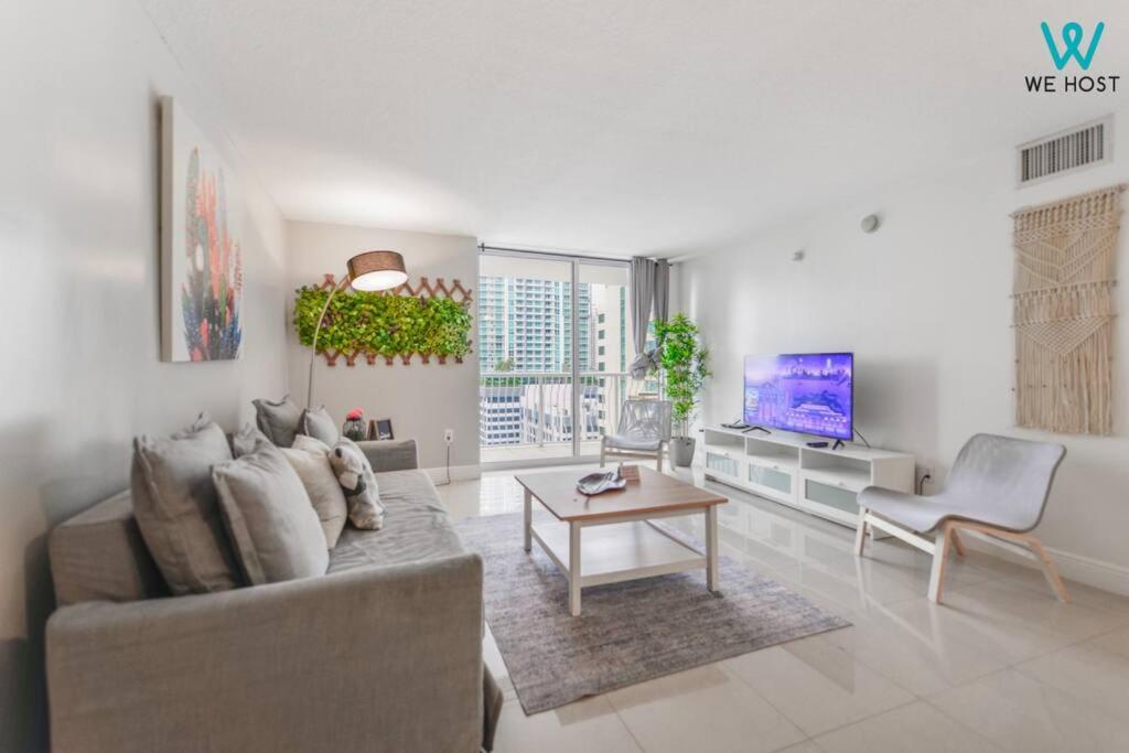 Three-Bedroom Apartment photo 1