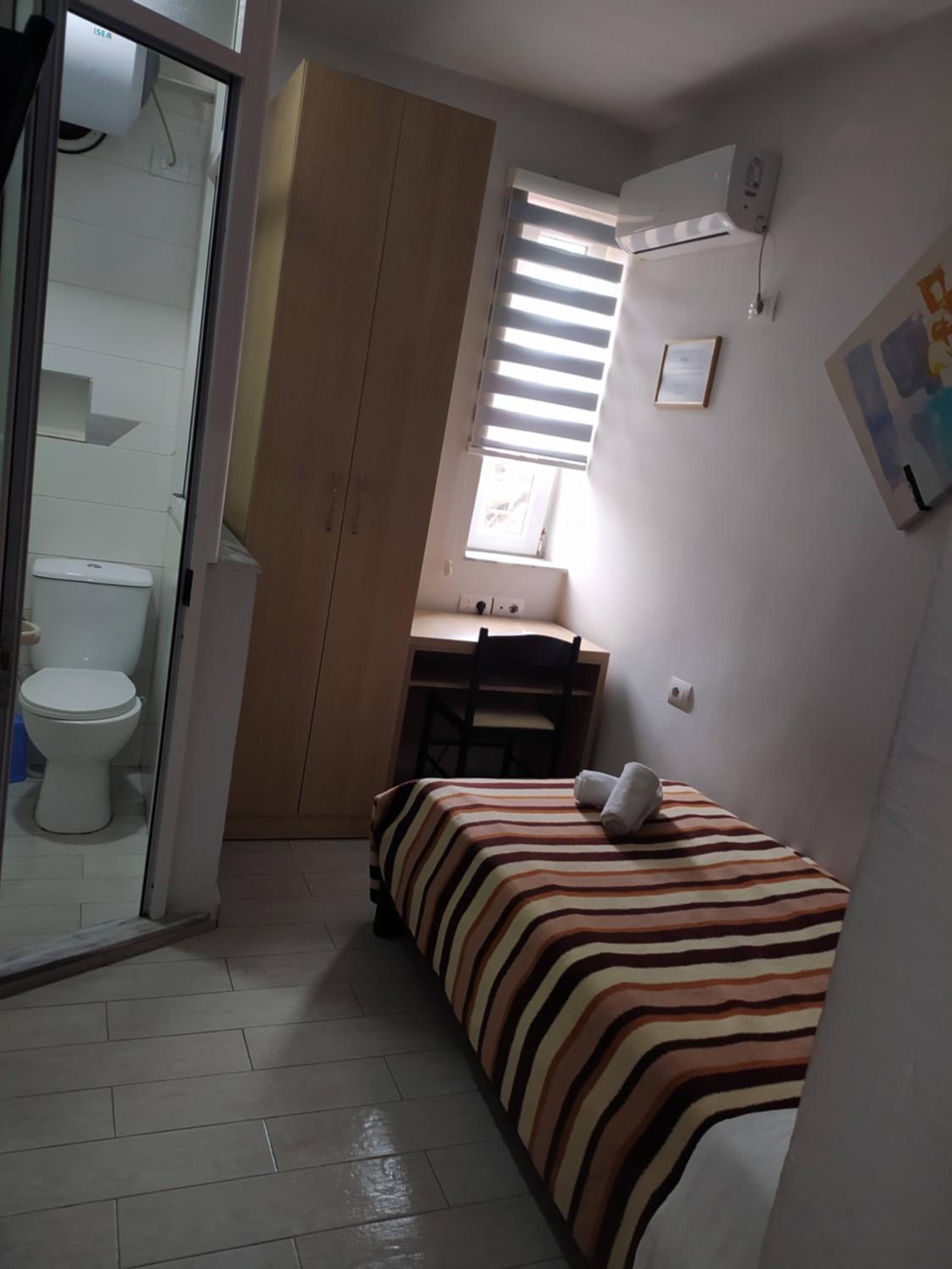 Economy Single Room
