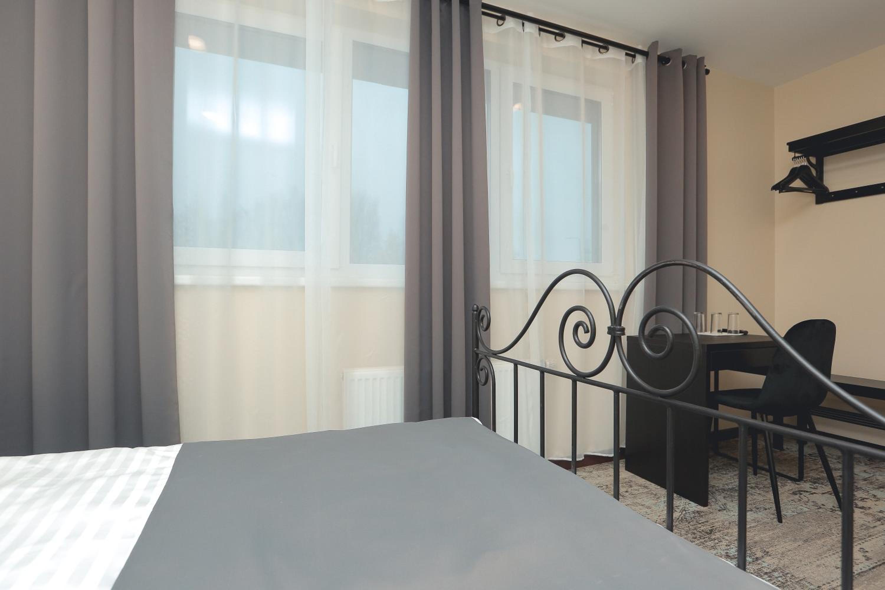 Double Room - Photo 4