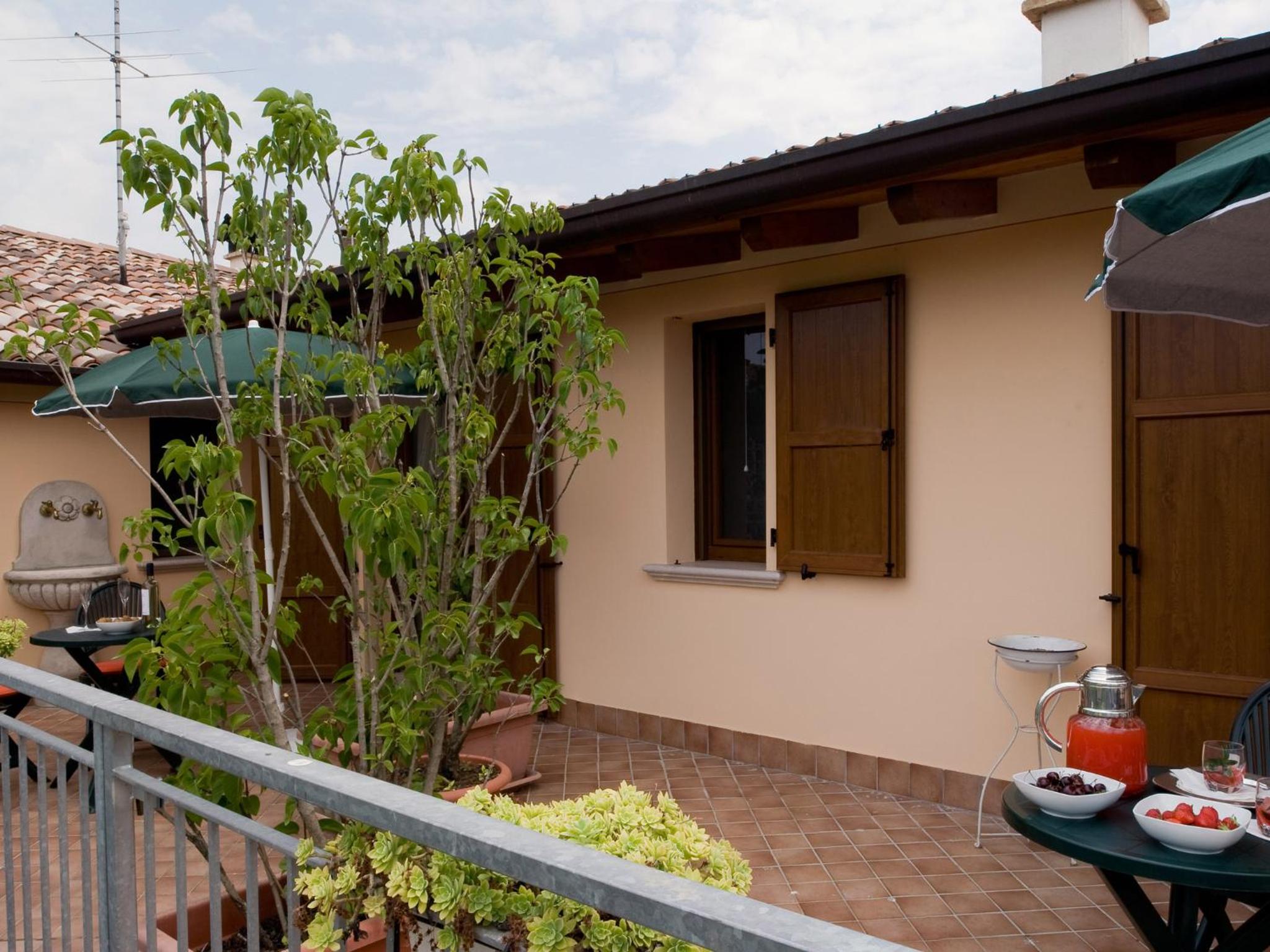 Double or Twin Room with Terrace photo 2