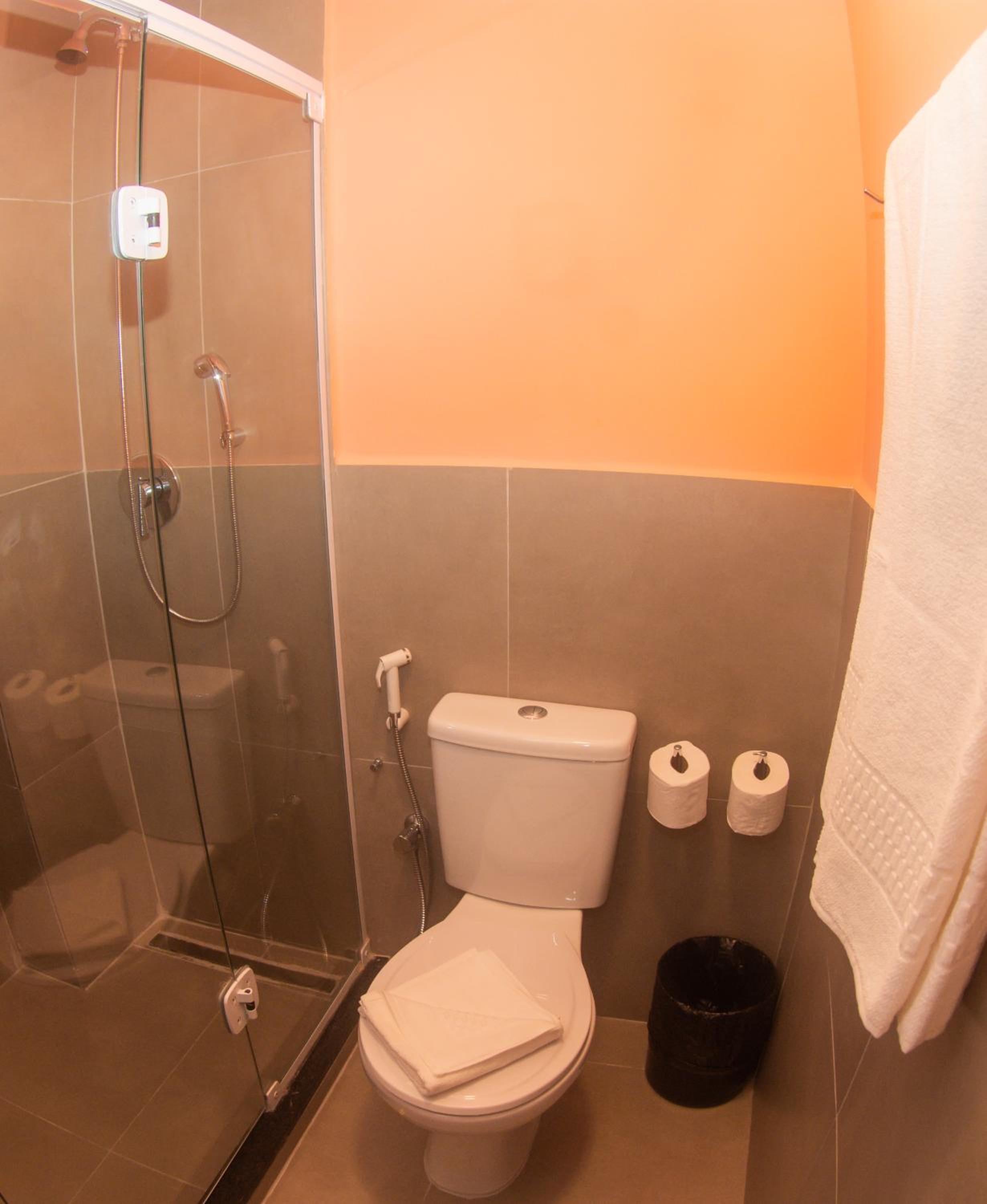 Standard Double Room - Photo 2