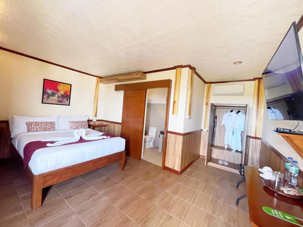Standard Suite photo 2