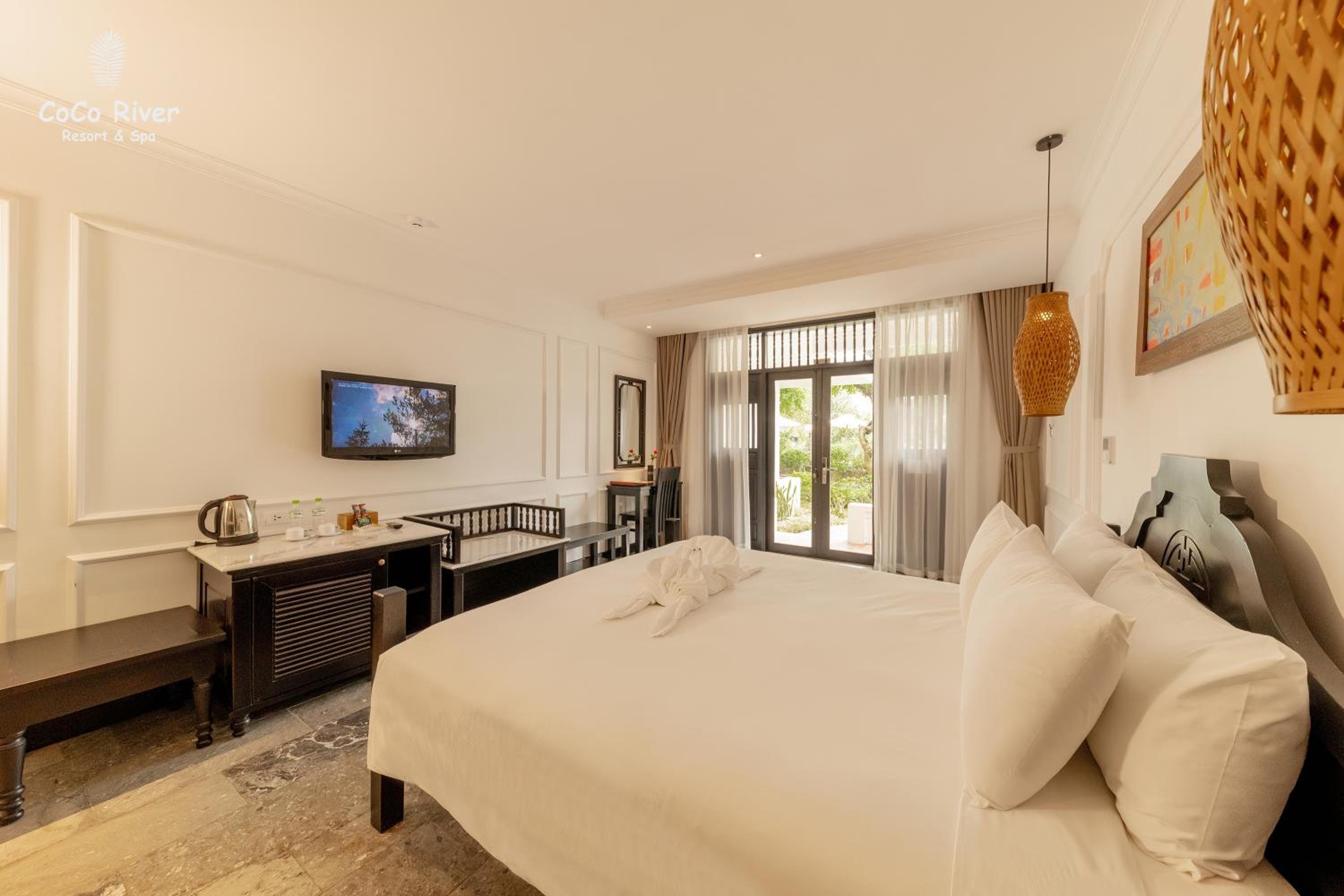 Deluxe Double Room with Garden View - Photo 7