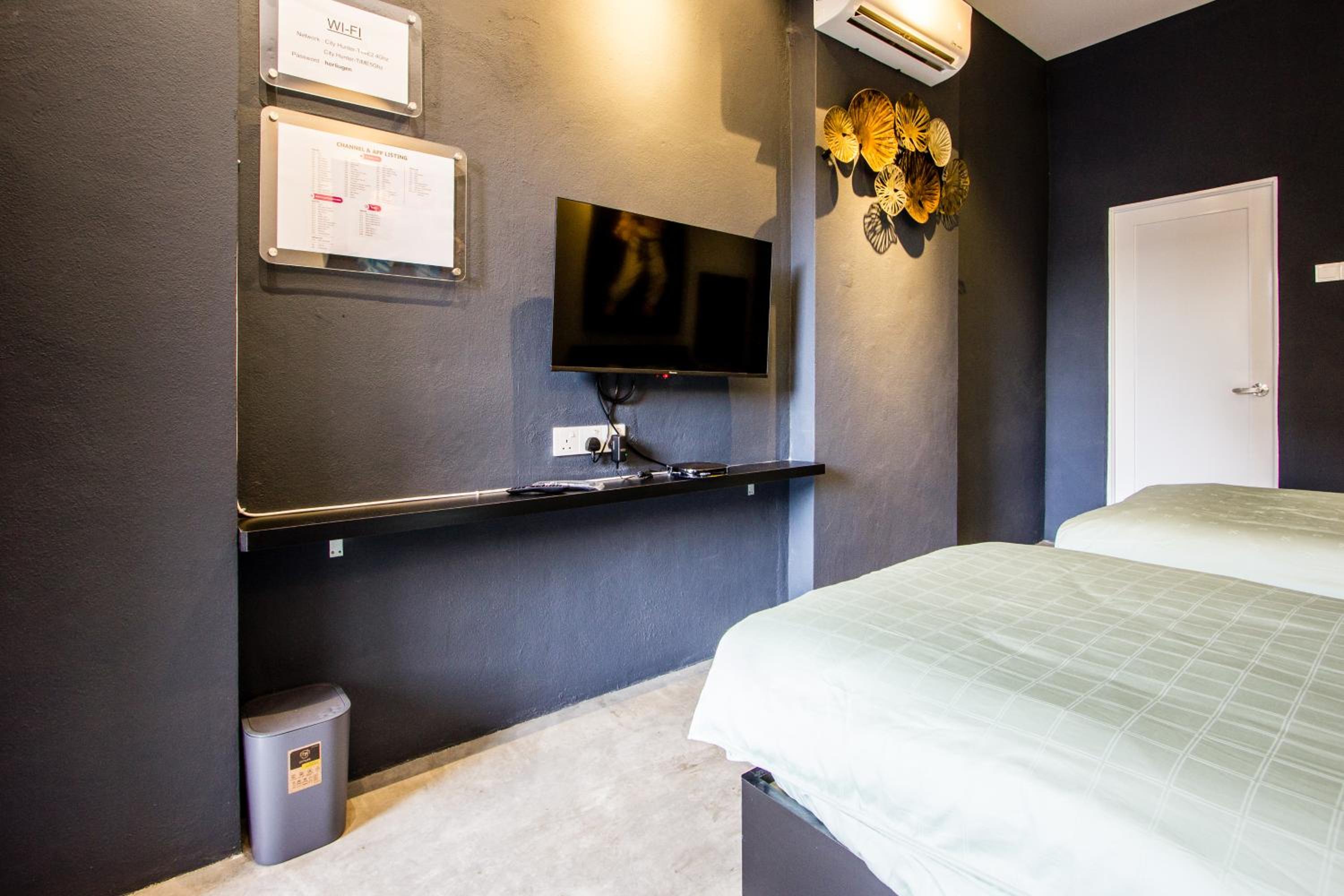 Deluxe Twin Room - Photo 9