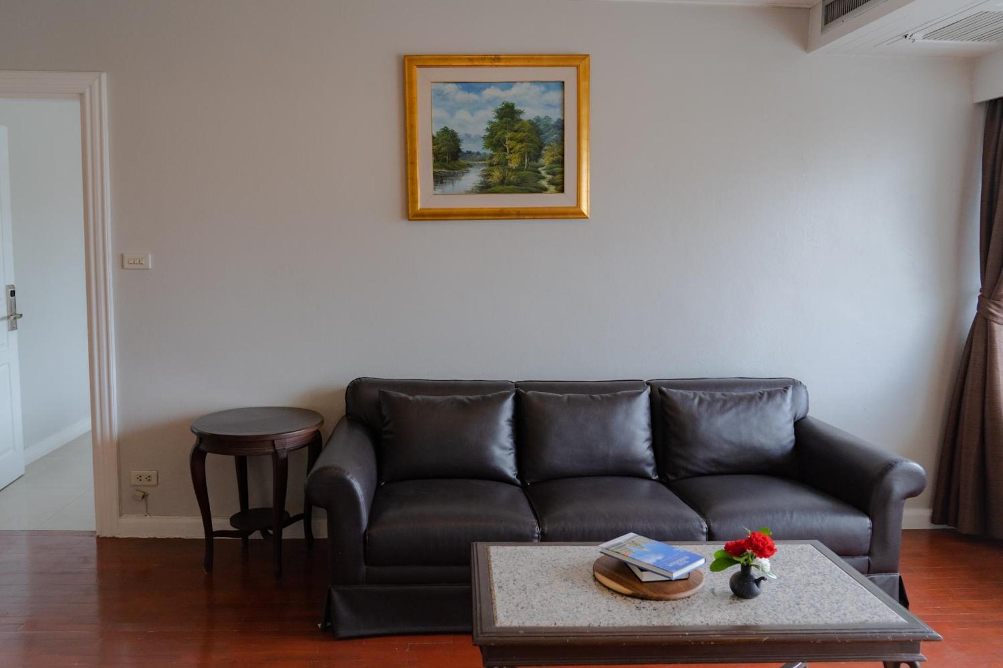 Two-Bedroom Suite photo 2