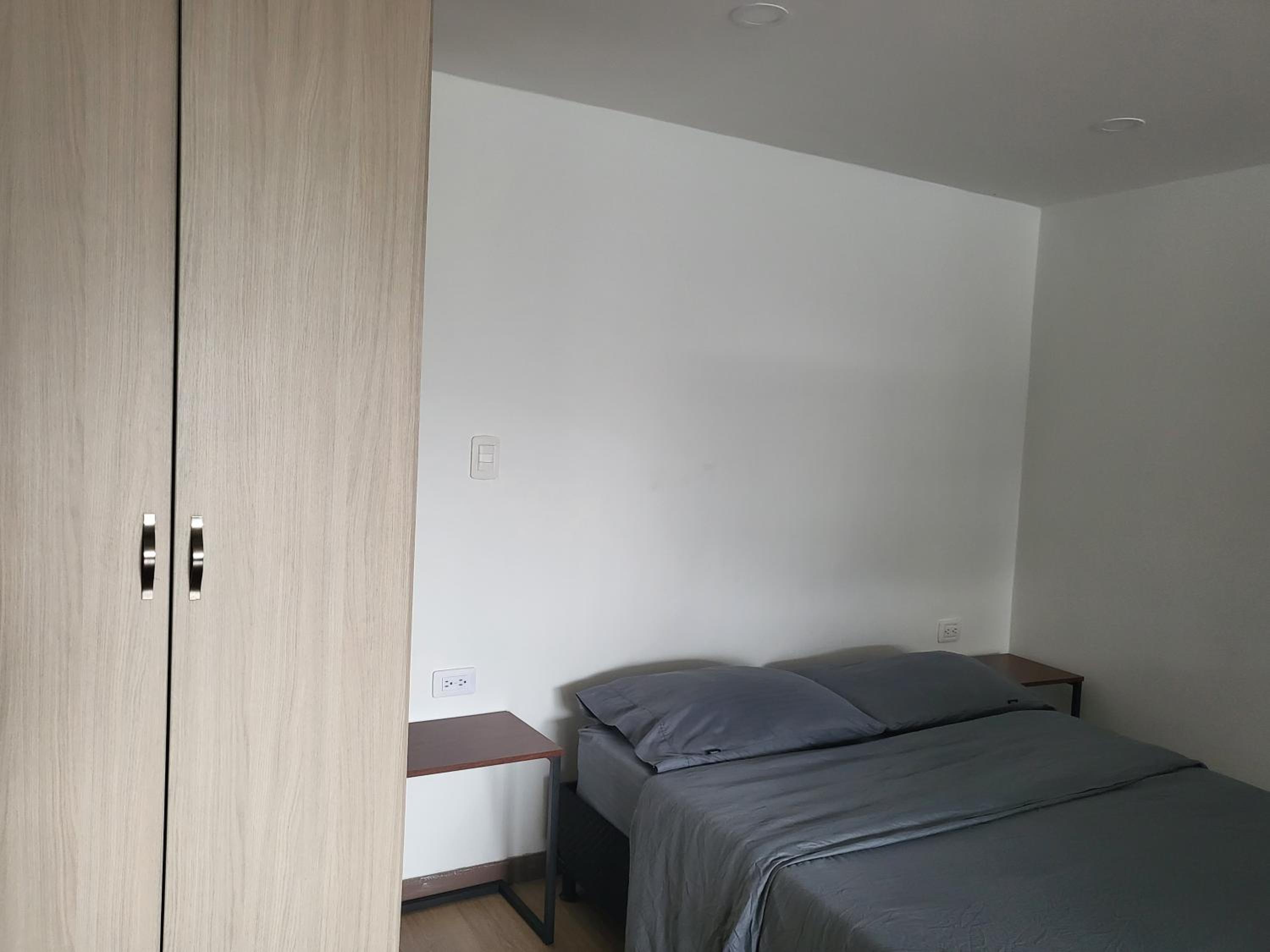 Studio Apartment photo 1