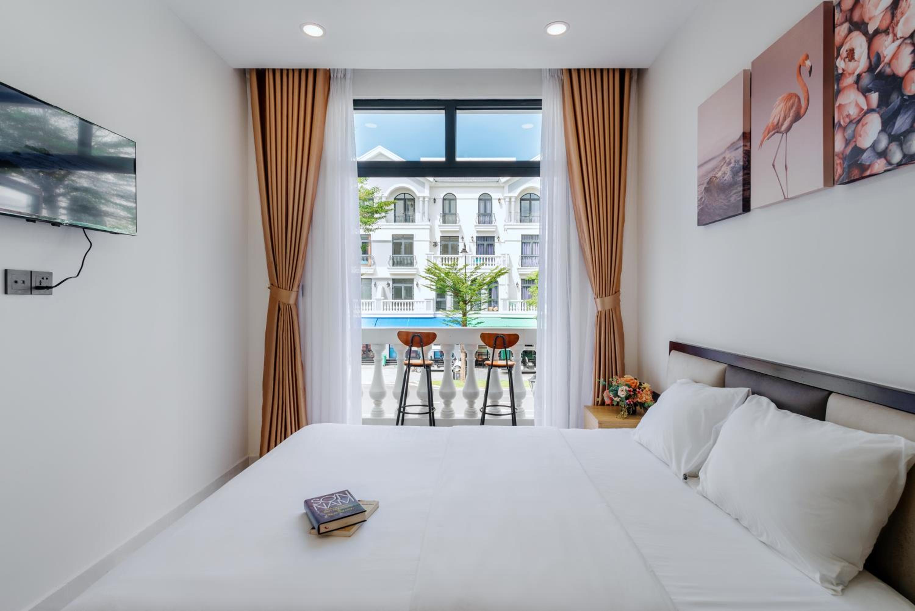 Standard Double Room - Photo 3