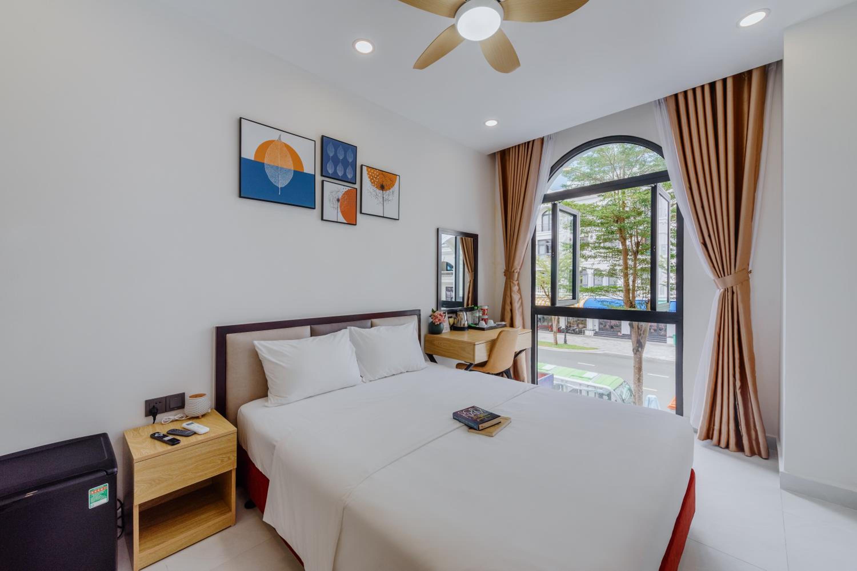 Standard Double Room - Photo 4