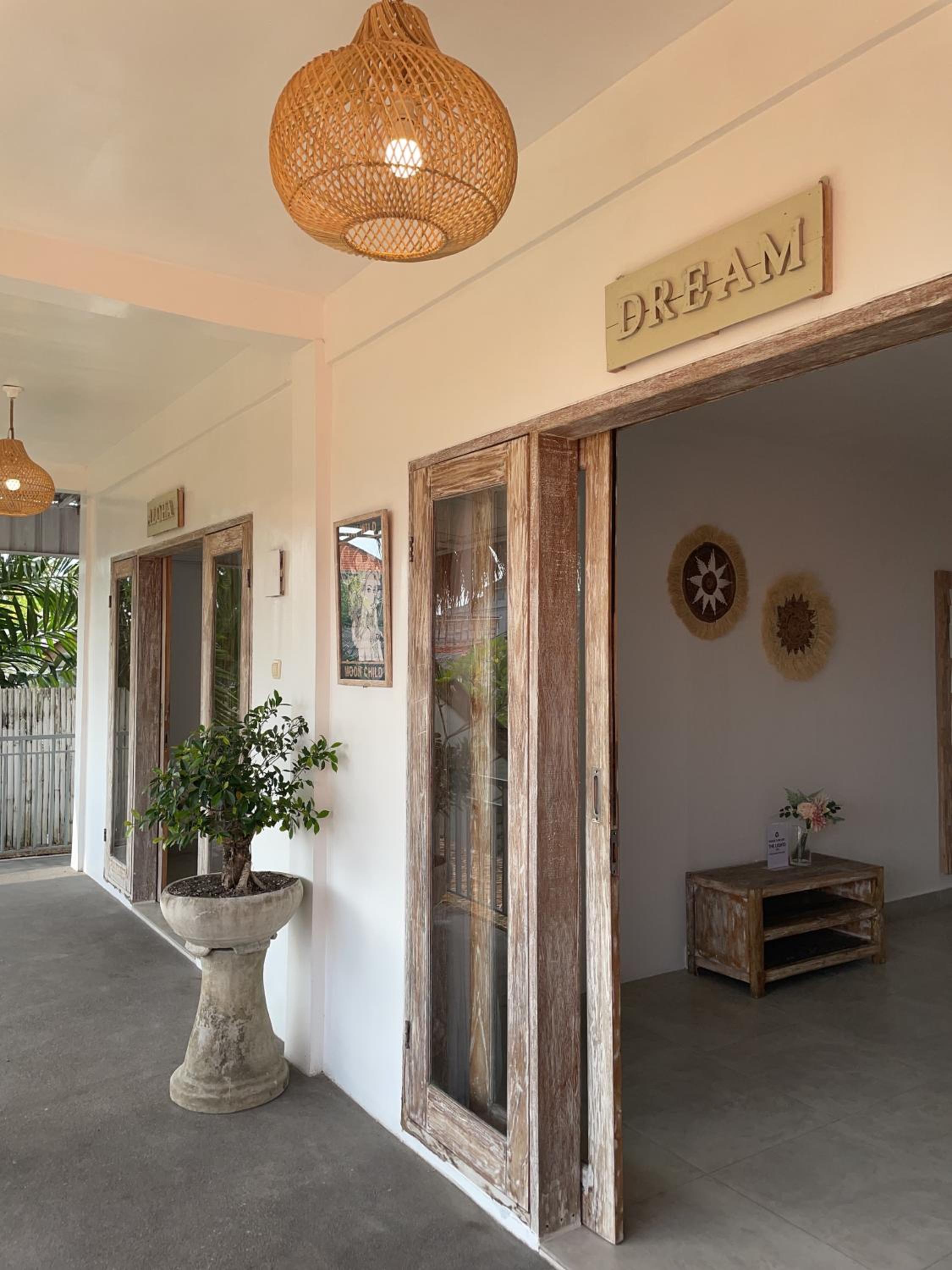 Three-Bedroom Villa - Photo 28
