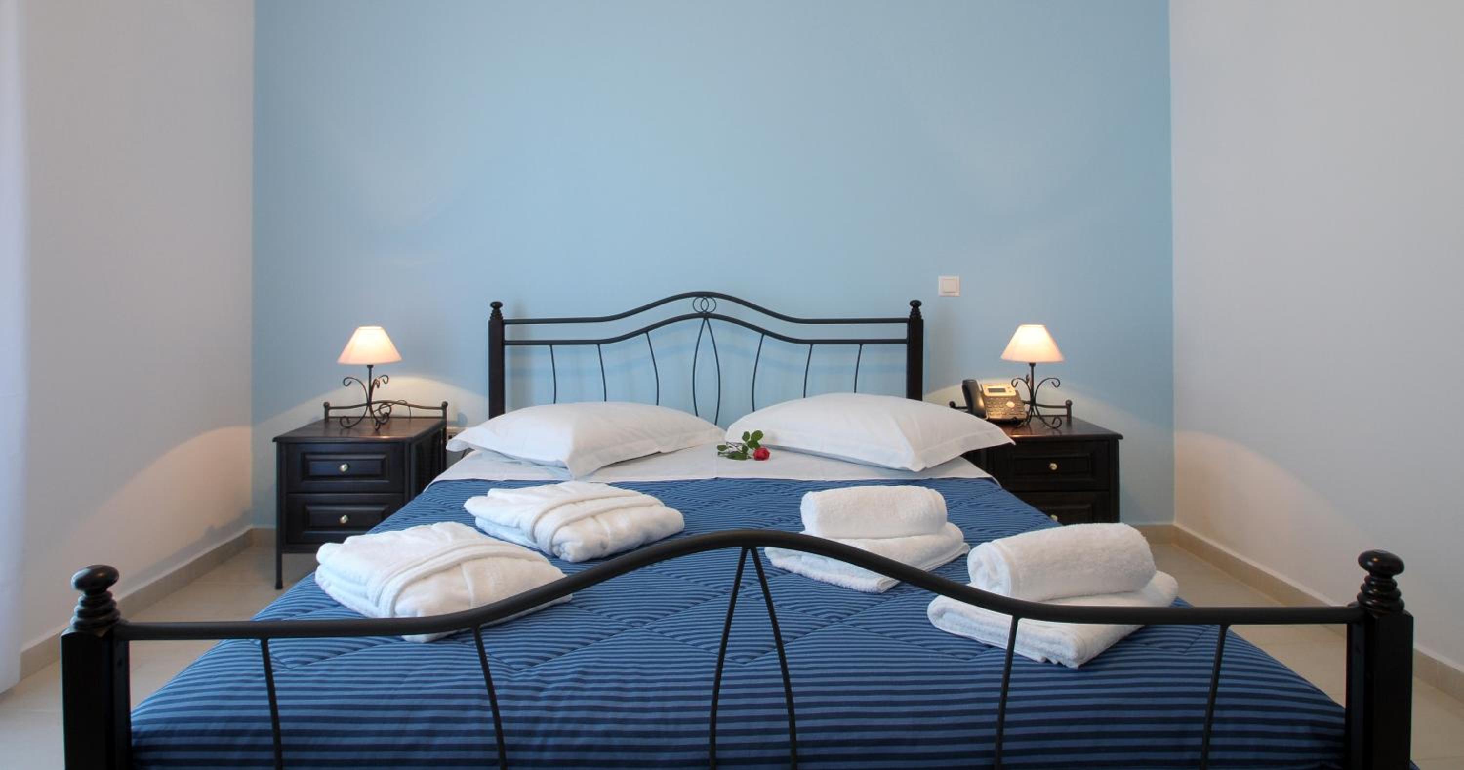 Double Room with Balcony photo 2