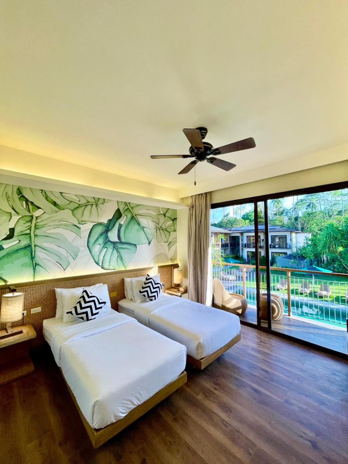 Deluxe Double or Twin Room with Balcony - Photo 1