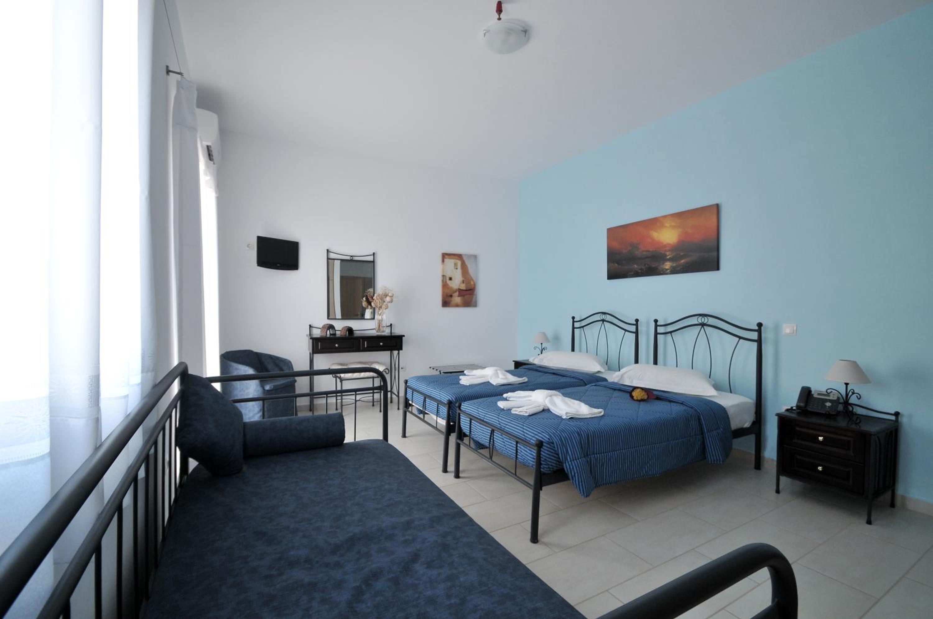 Standard Studio - Ground Floor photo 1