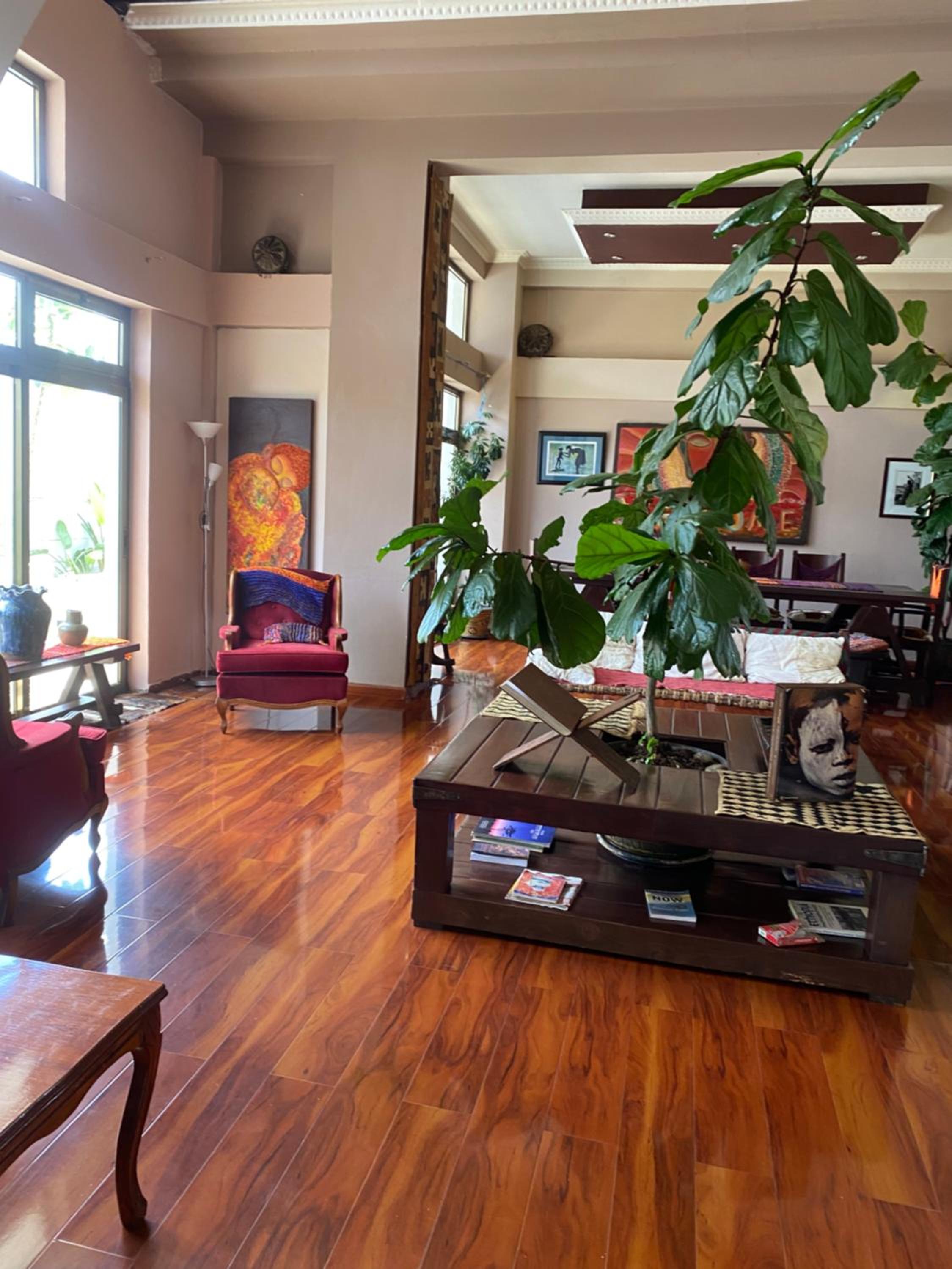 Deluxe Family Suite photo 3