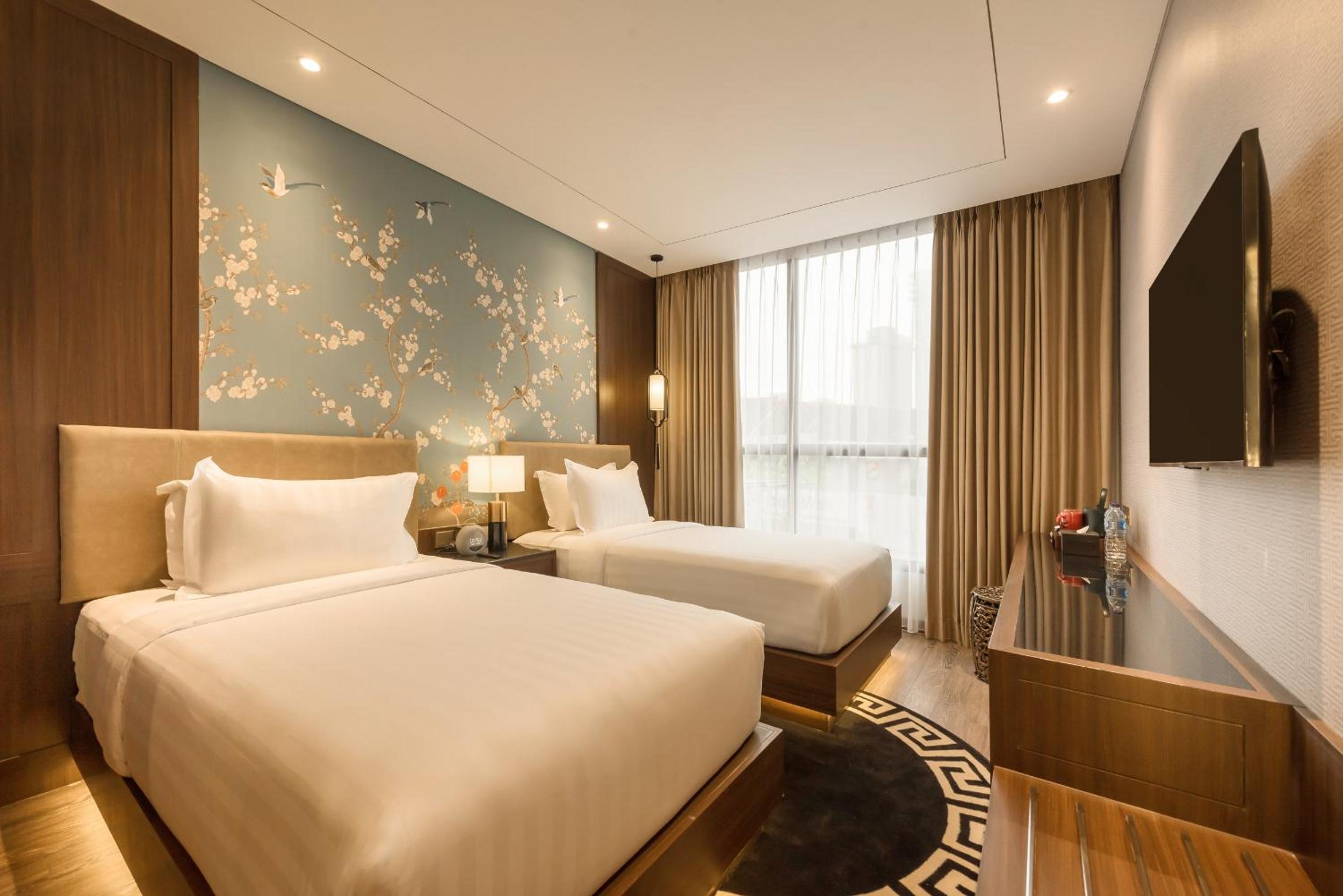 Deluxe View Twin Room - Photo 1