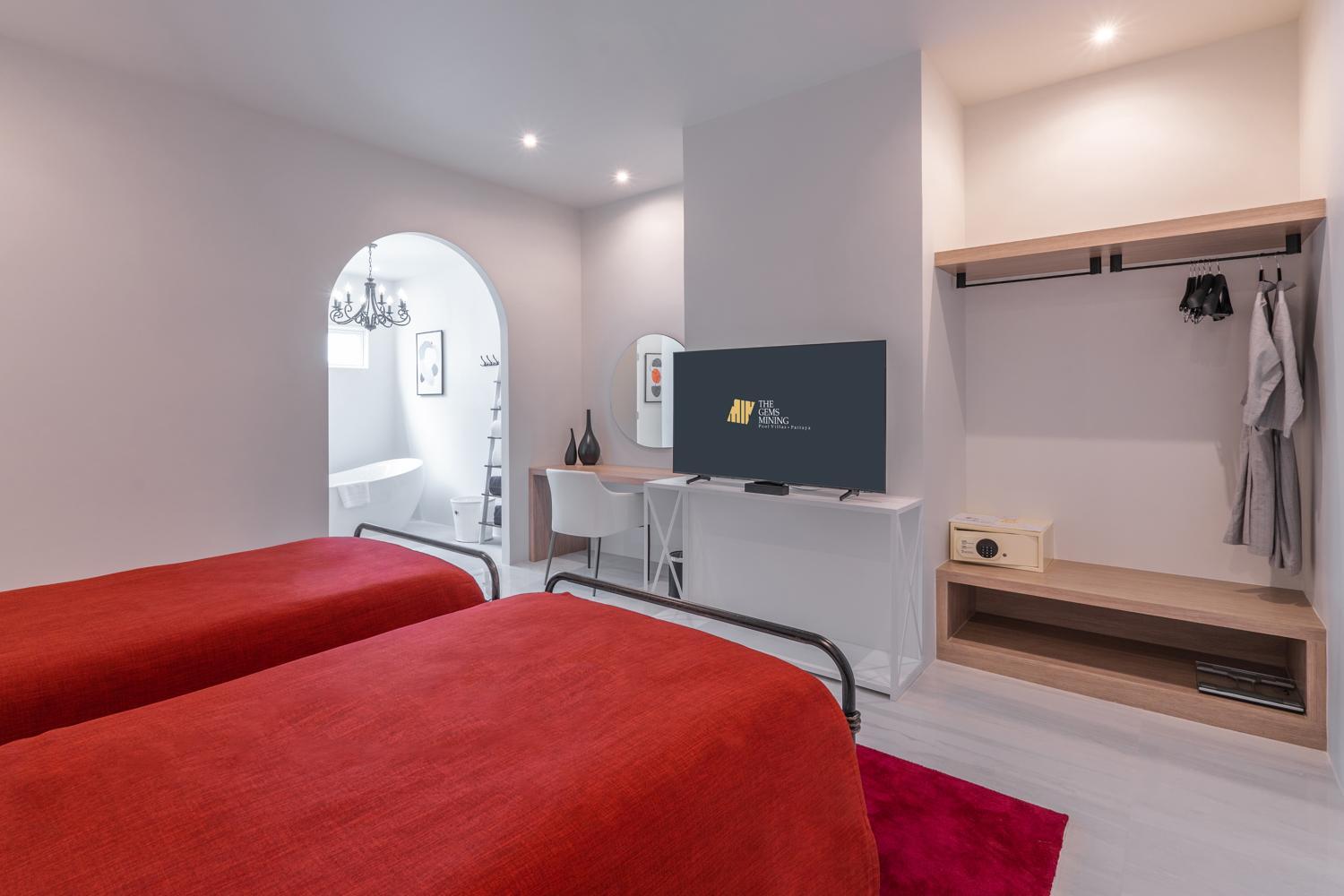 Palladium Two-Bedroom Pool Access - Photo 3