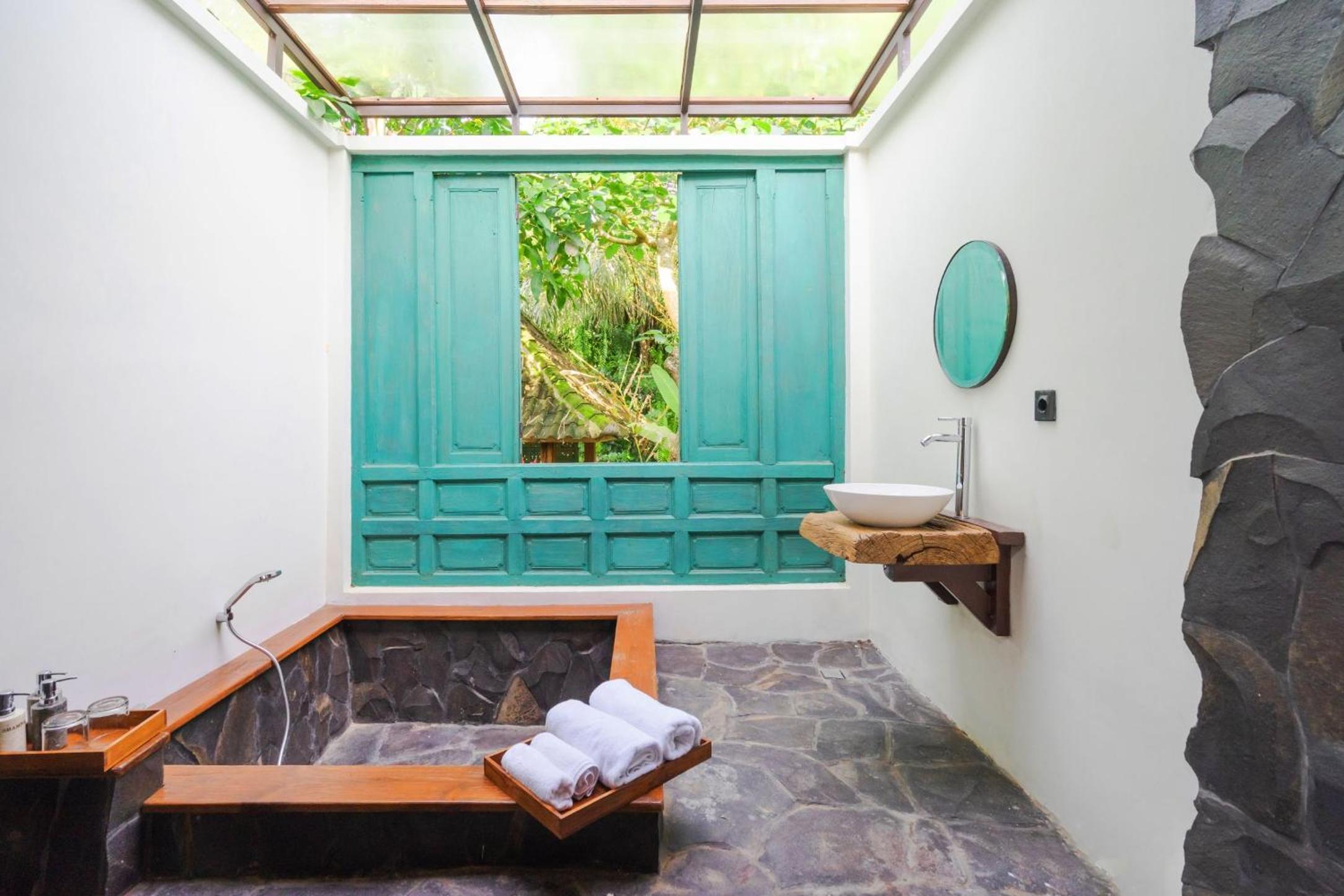 One-Bedroom Villa - Photo 15
