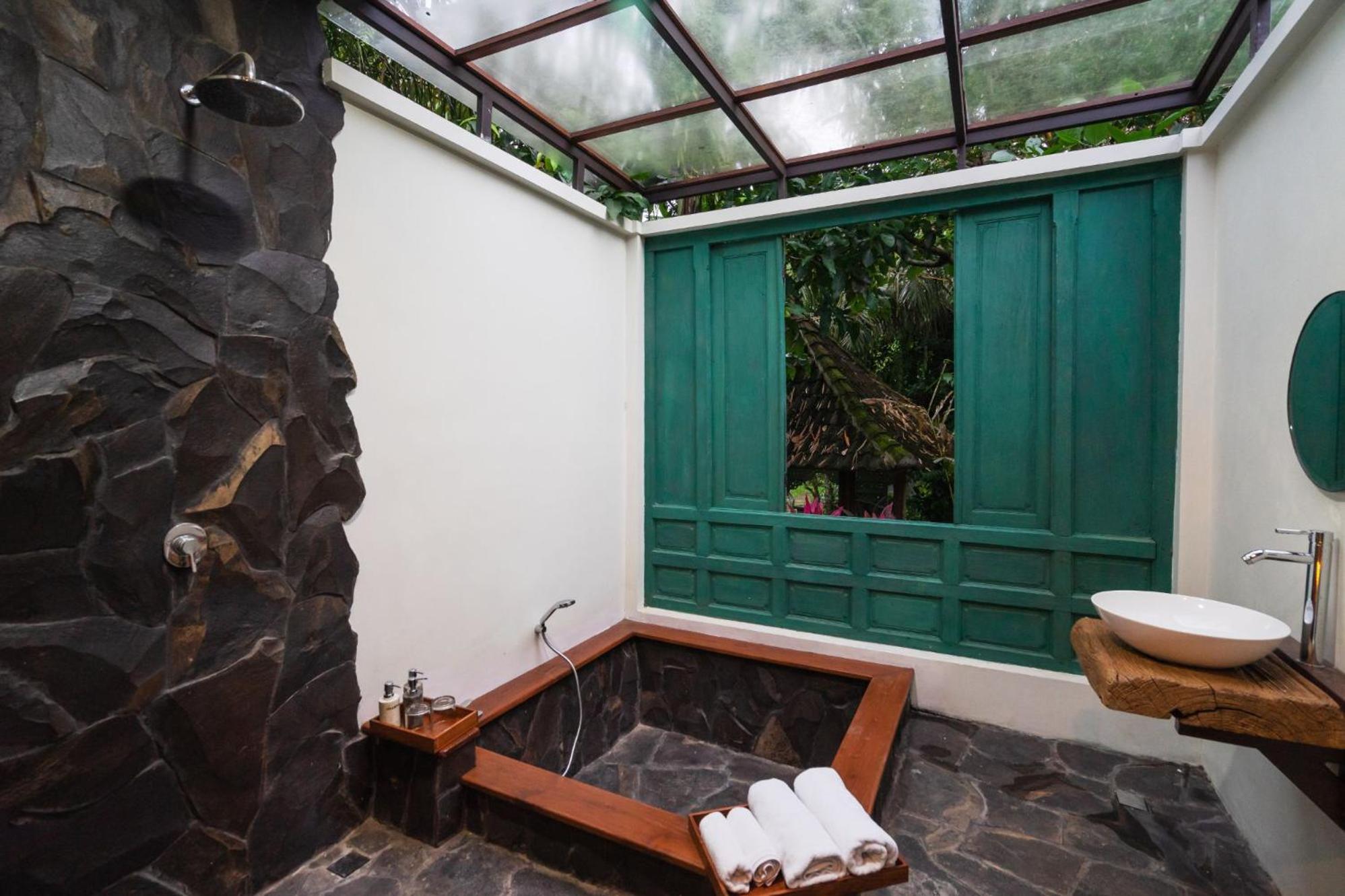 One-Bedroom Villa - Photo 26