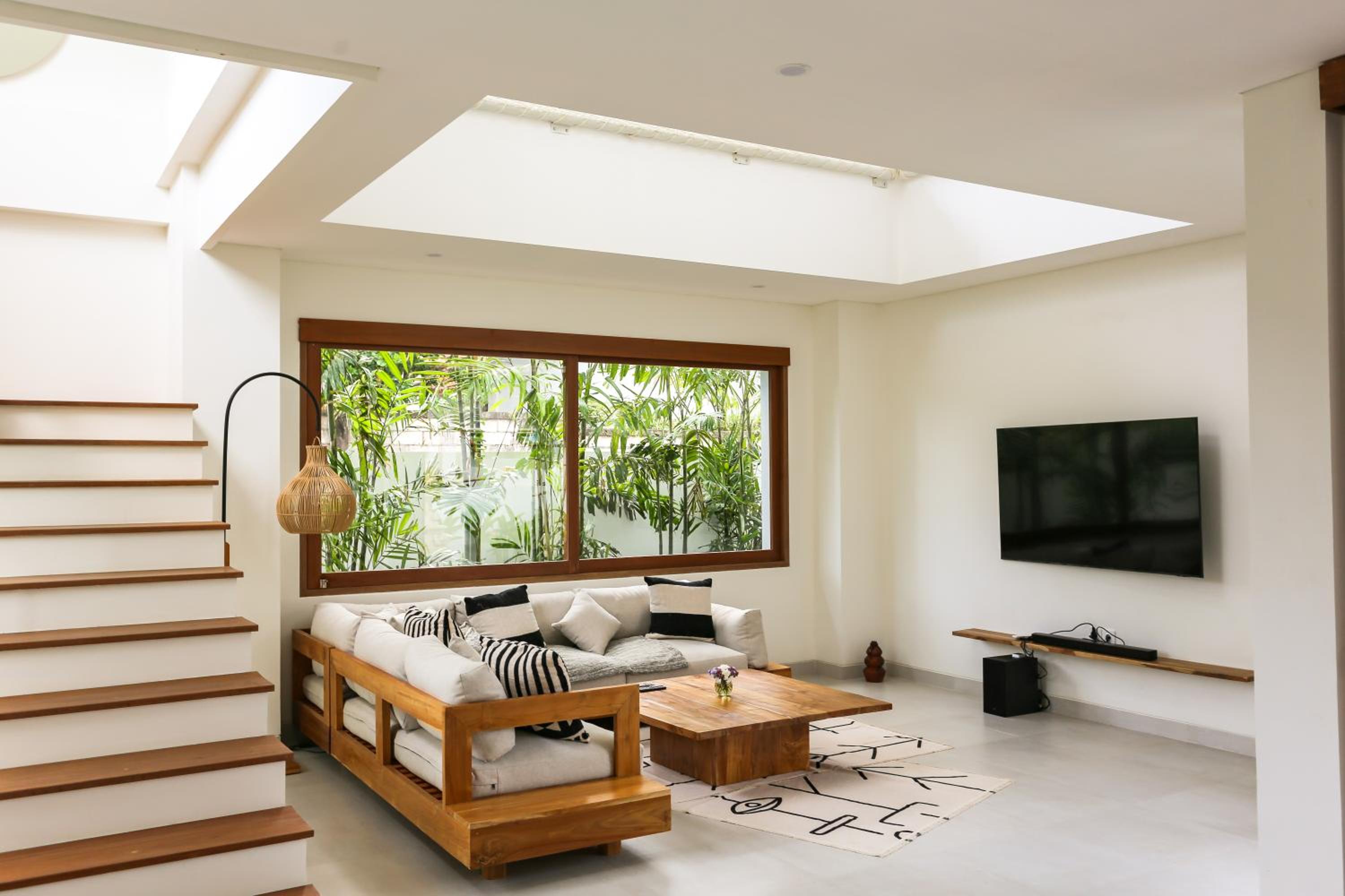 Three-Bedroom Villa - Photo 13