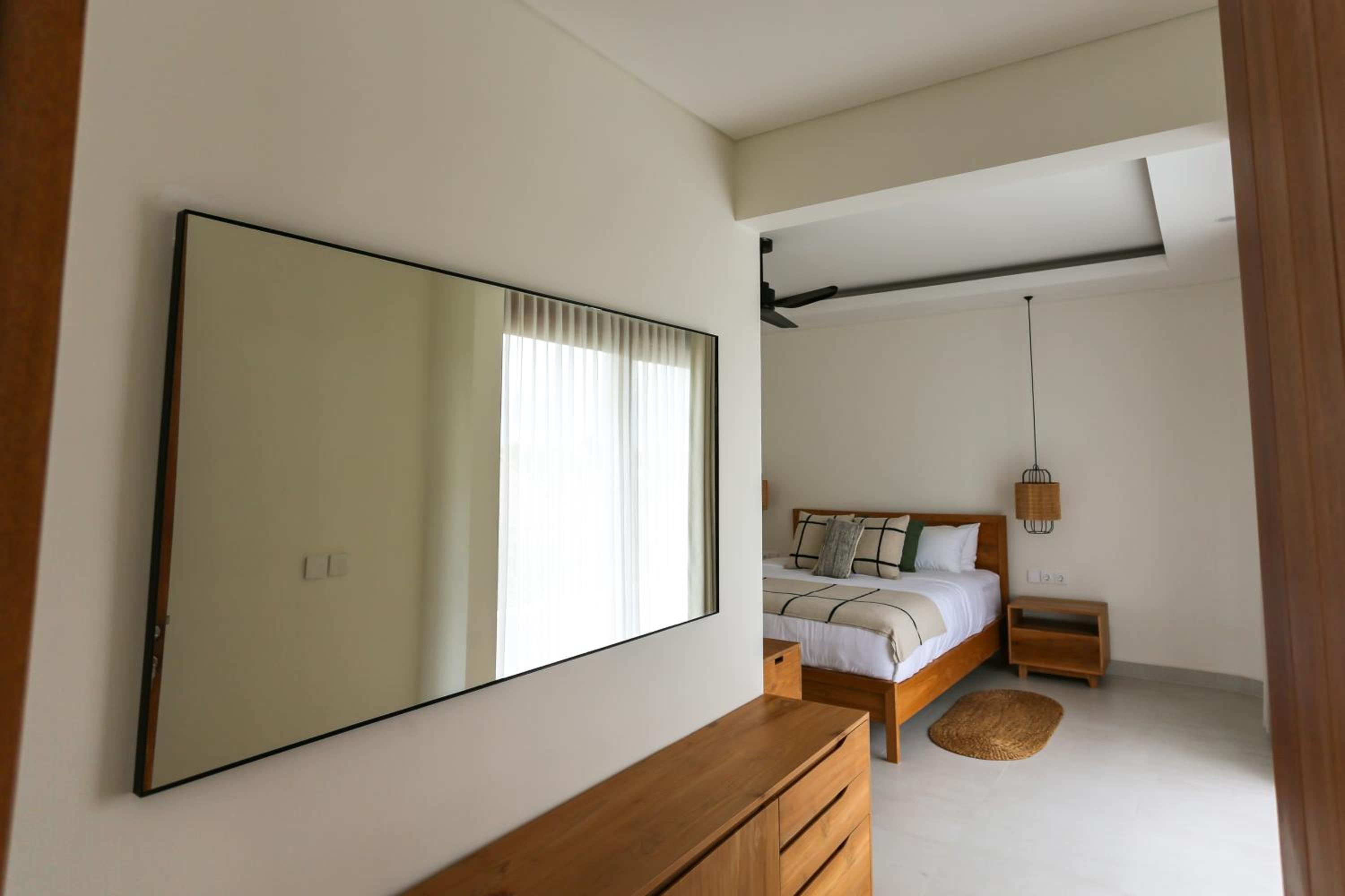 Three-Bedroom Villa - Photo 5