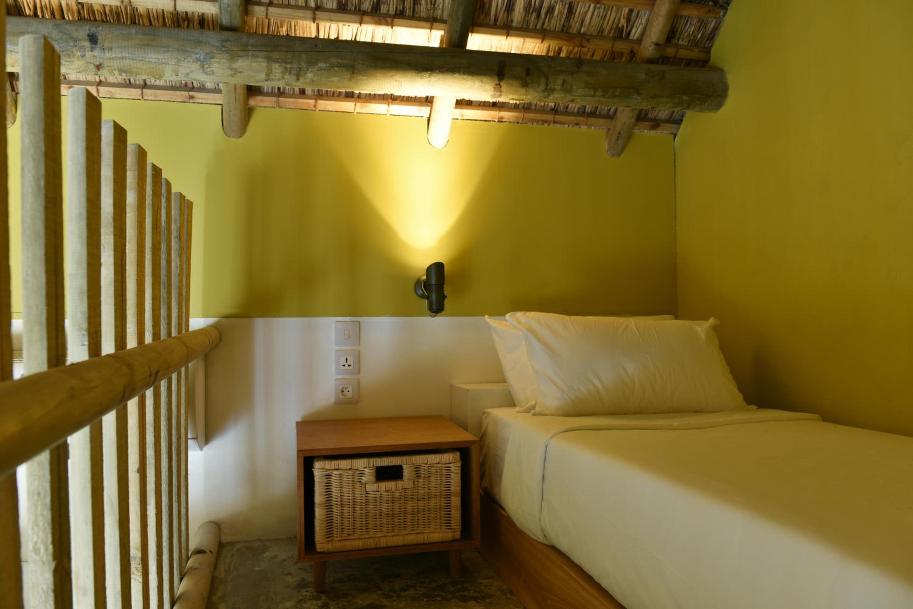 Family Room - Photo 2