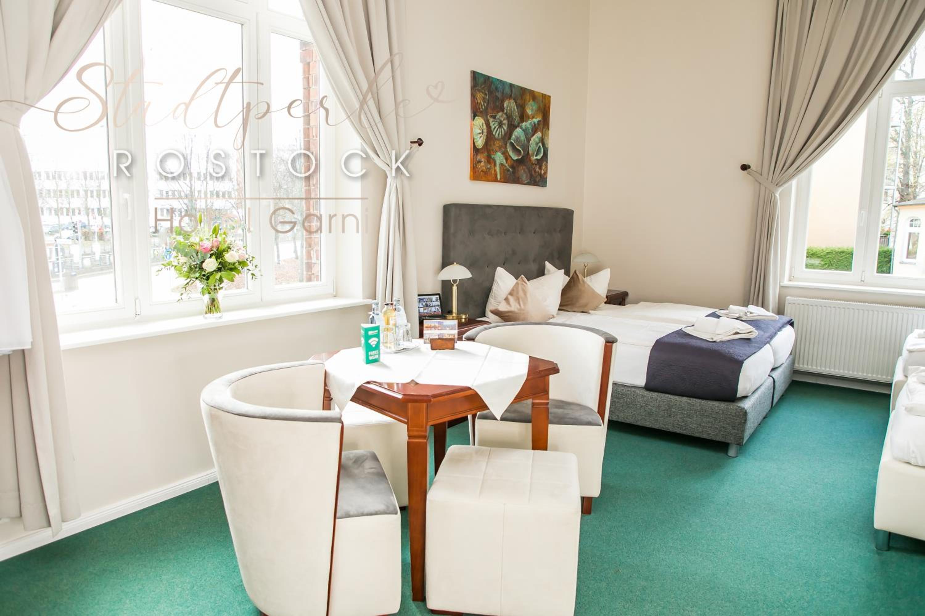 Quadruple Room - Photo 2