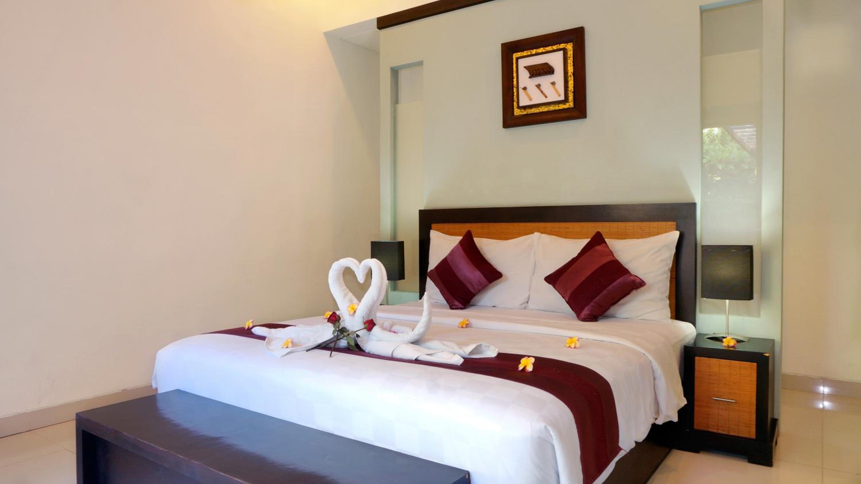 One-Bedroom Villa with Private Pool - Photo 10