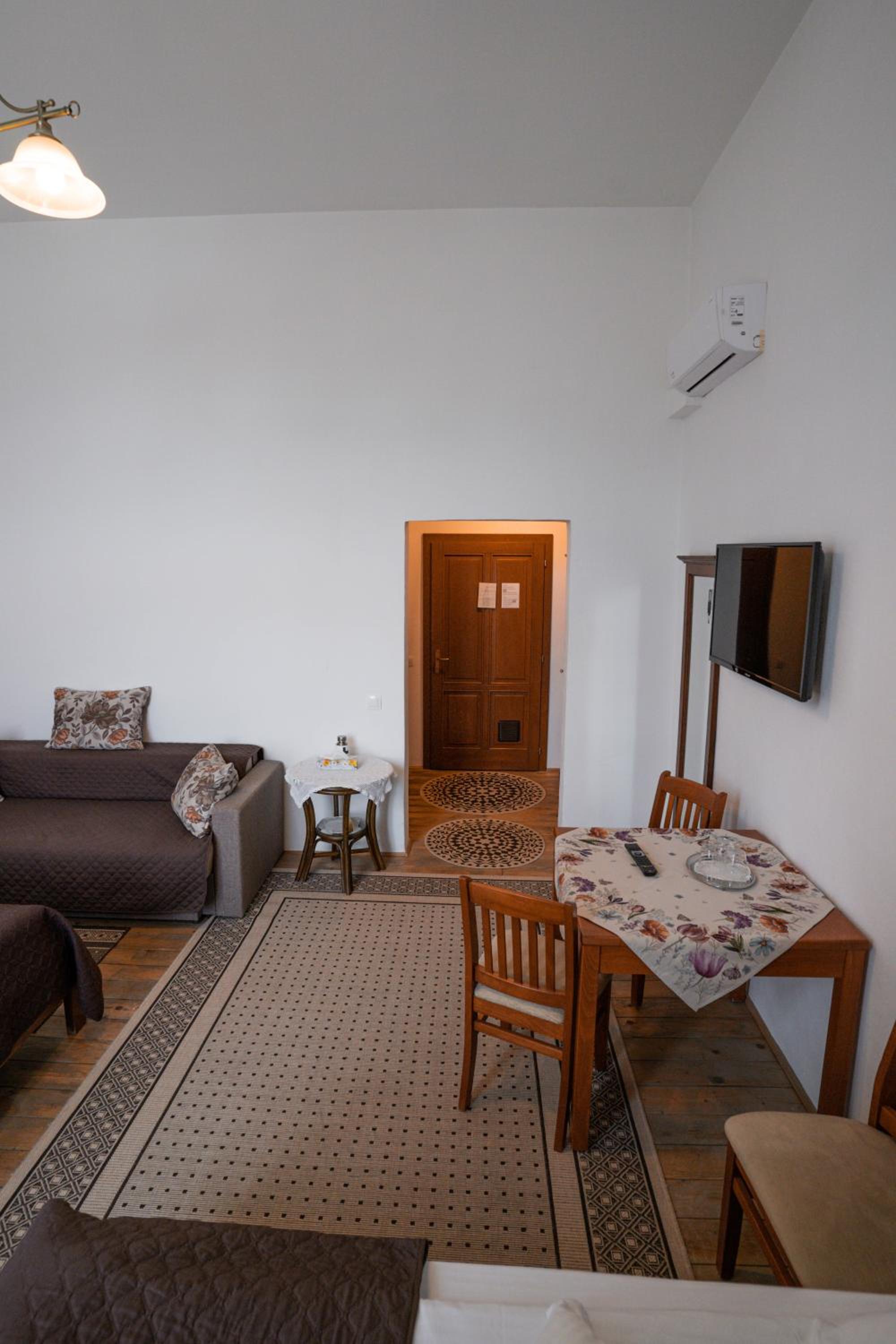 Triple Room photo 3
