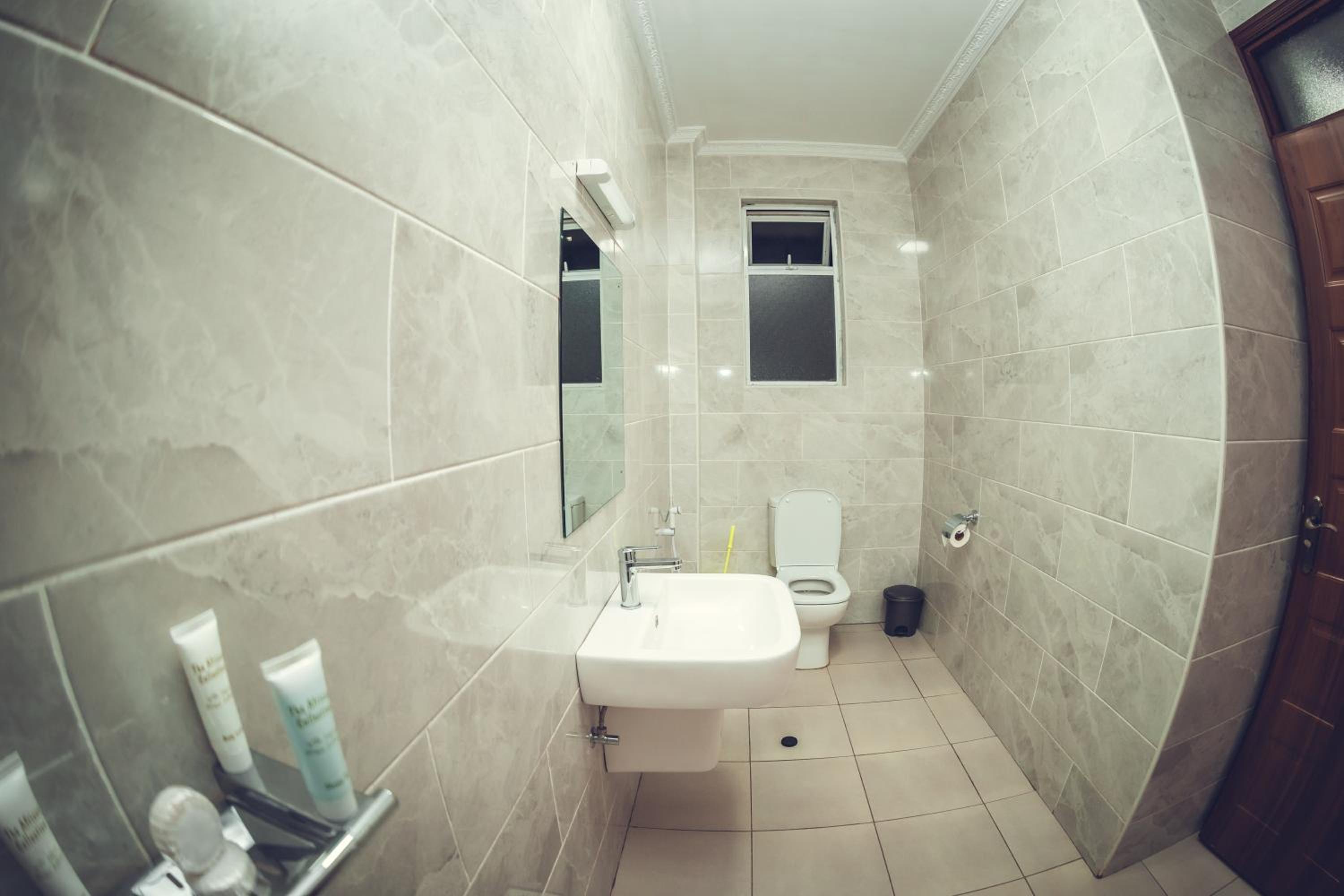 Standard Double Room - Photo 2