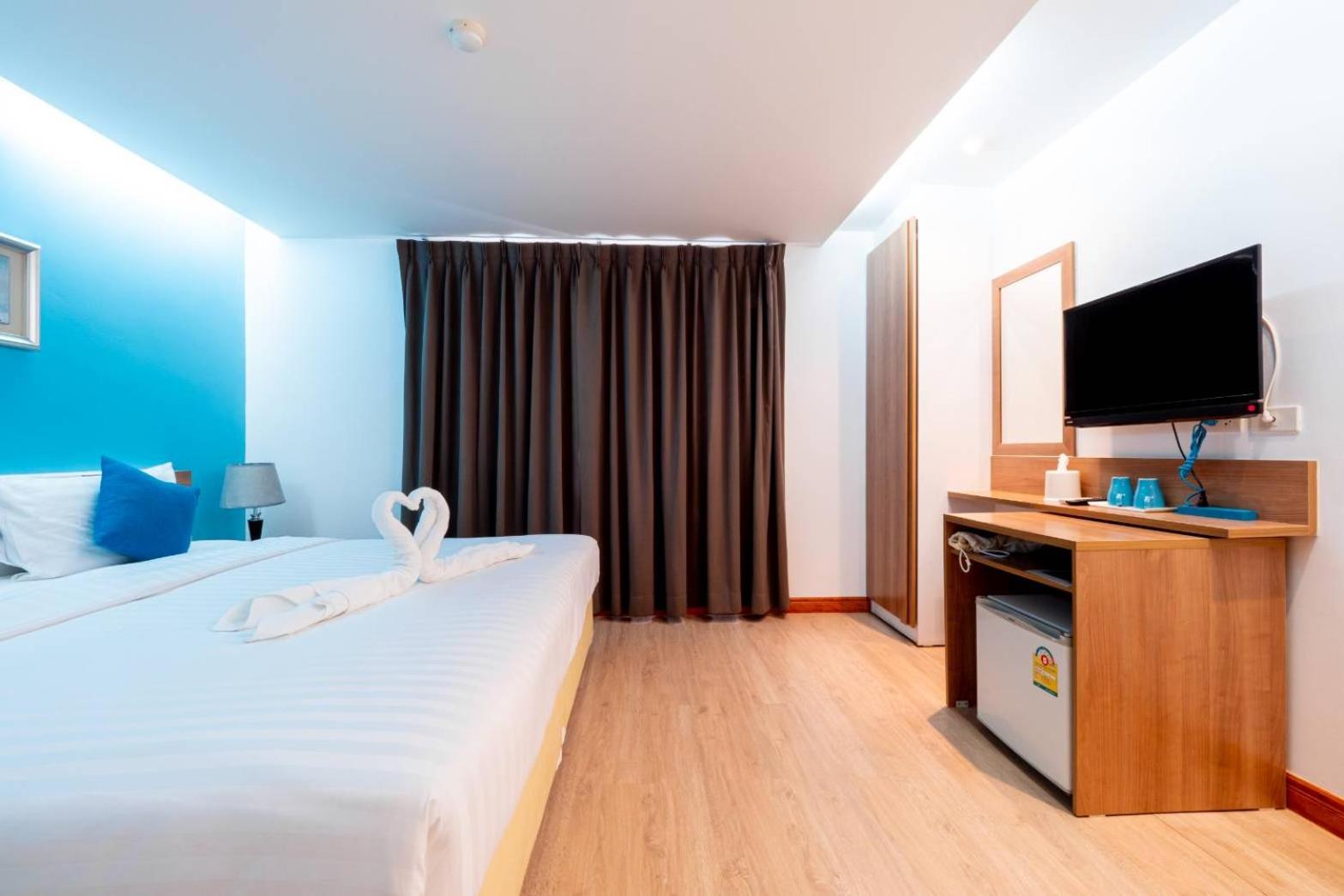Deluxe Double Room photo 3