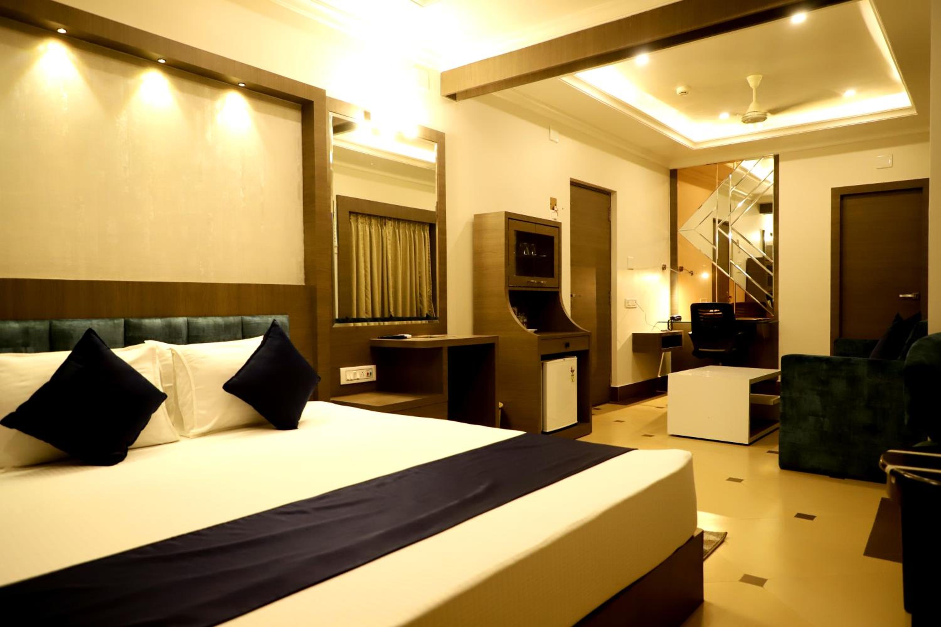 Executive Suite
