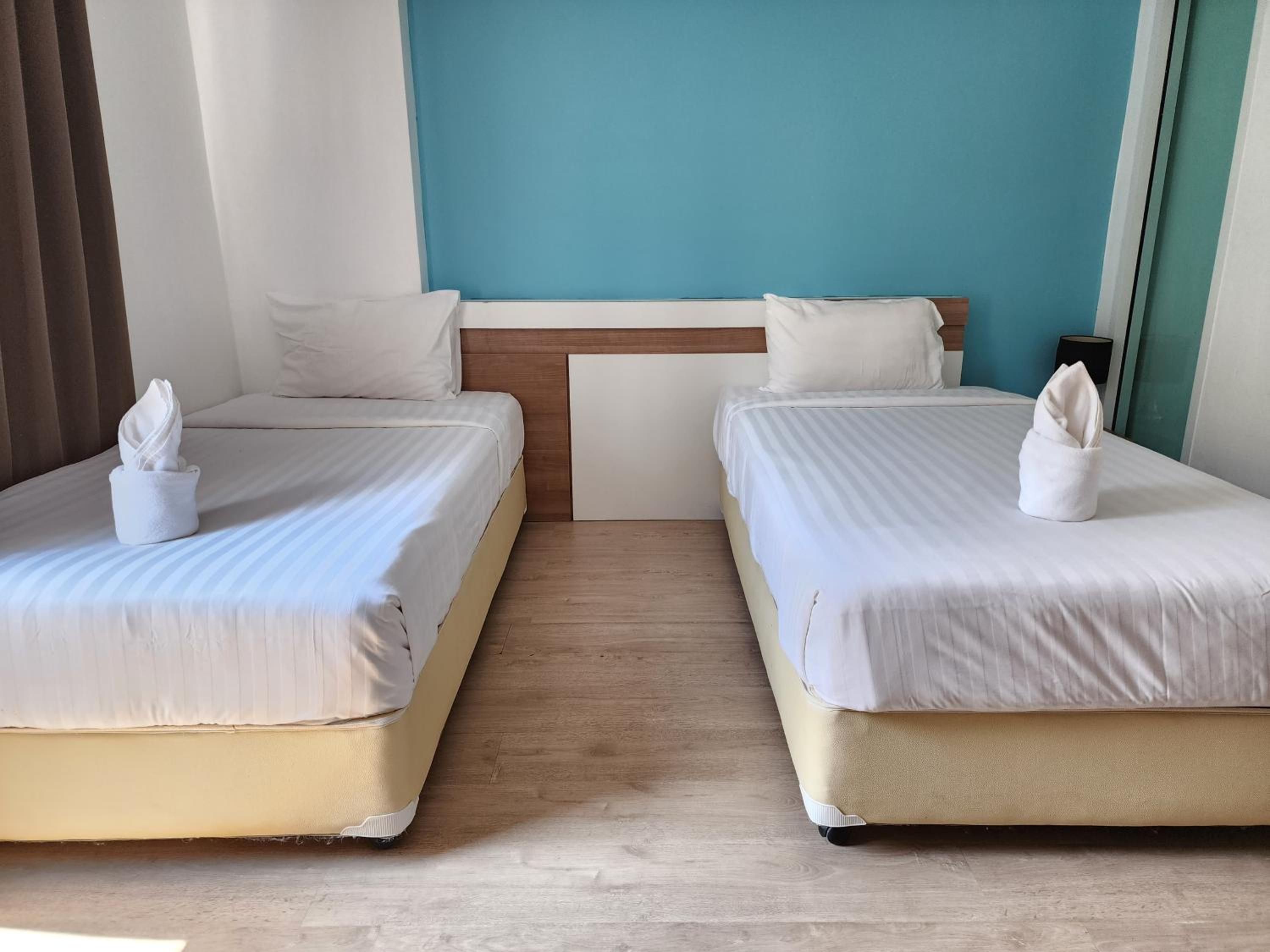 Superior Twin Room photo 2