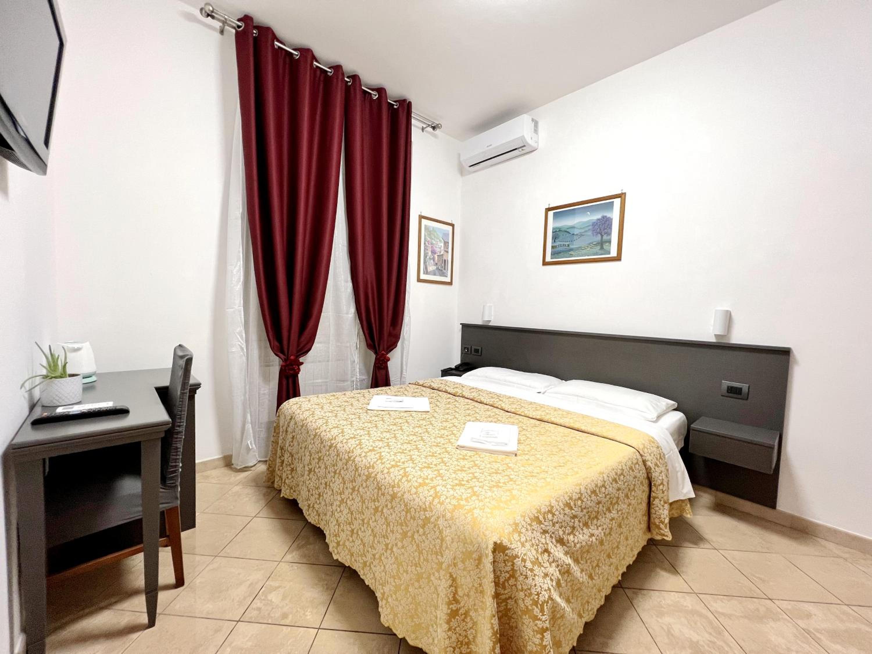 Double Room with Private Bathroom