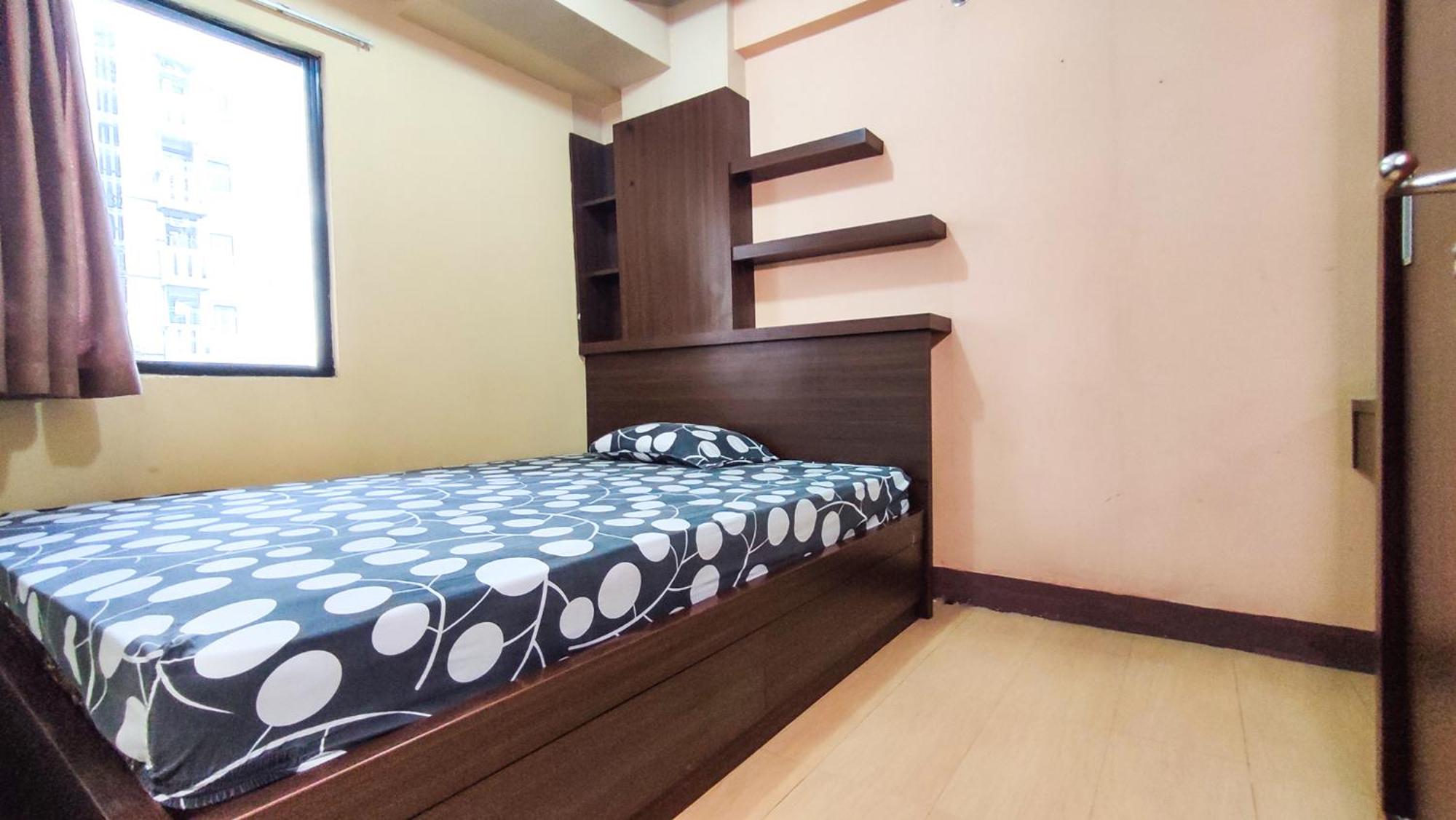 One-Bedroom Apartment - Photo 5