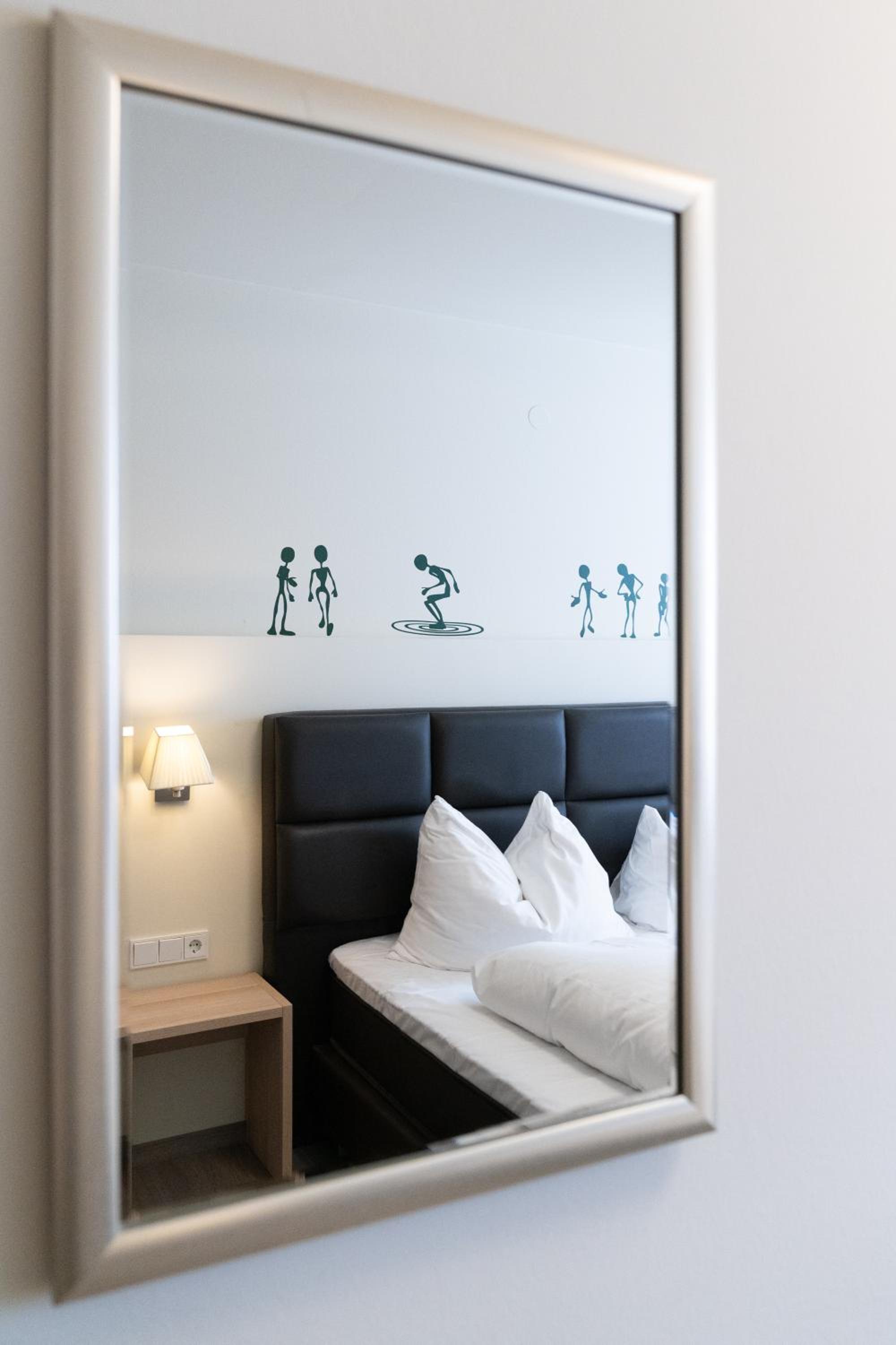 Standard Double Room Street View photo 3