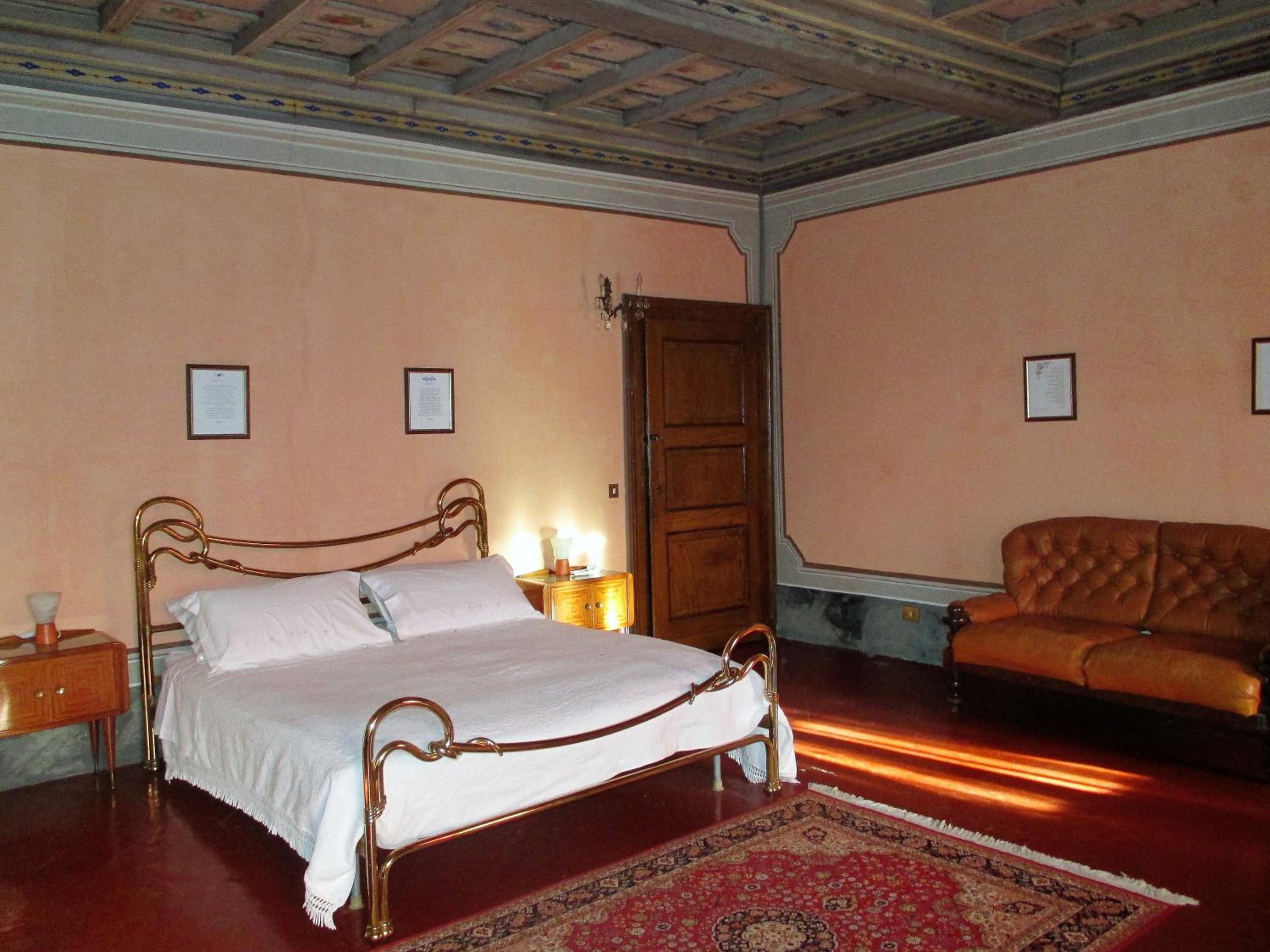 Double Room with Terrace - Photo 3