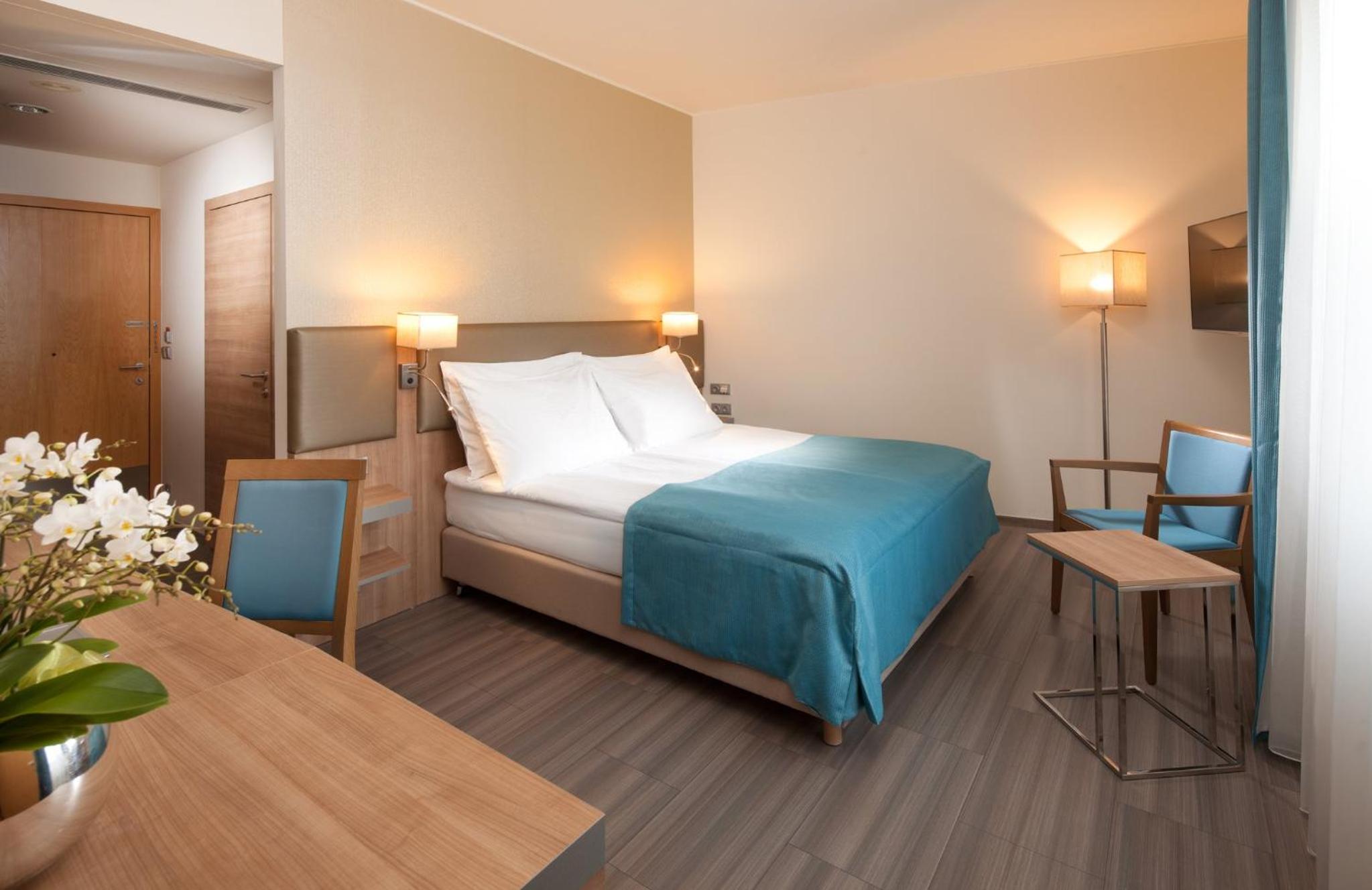 King Suite with Sofa Bed