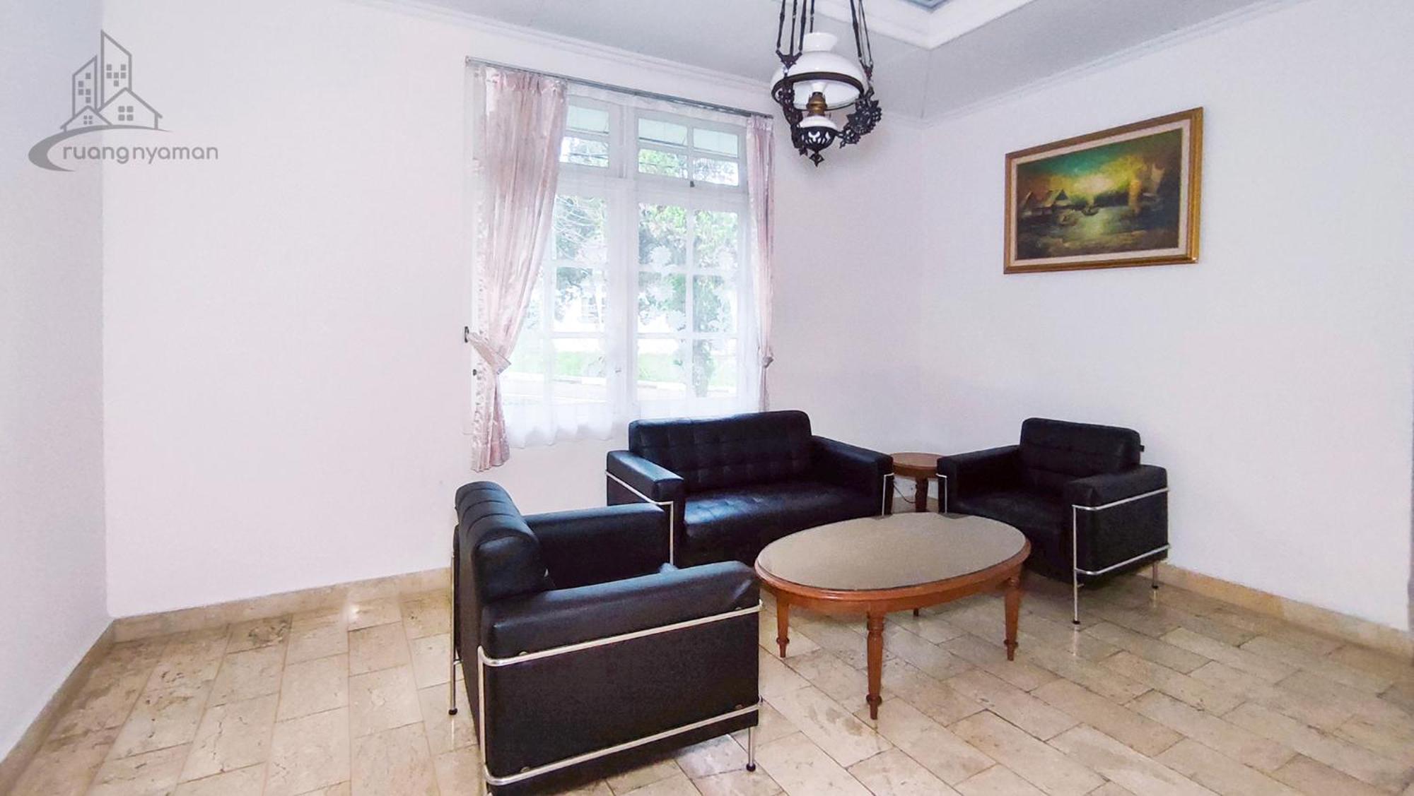 Three-Bedroom Villa - Photo 4