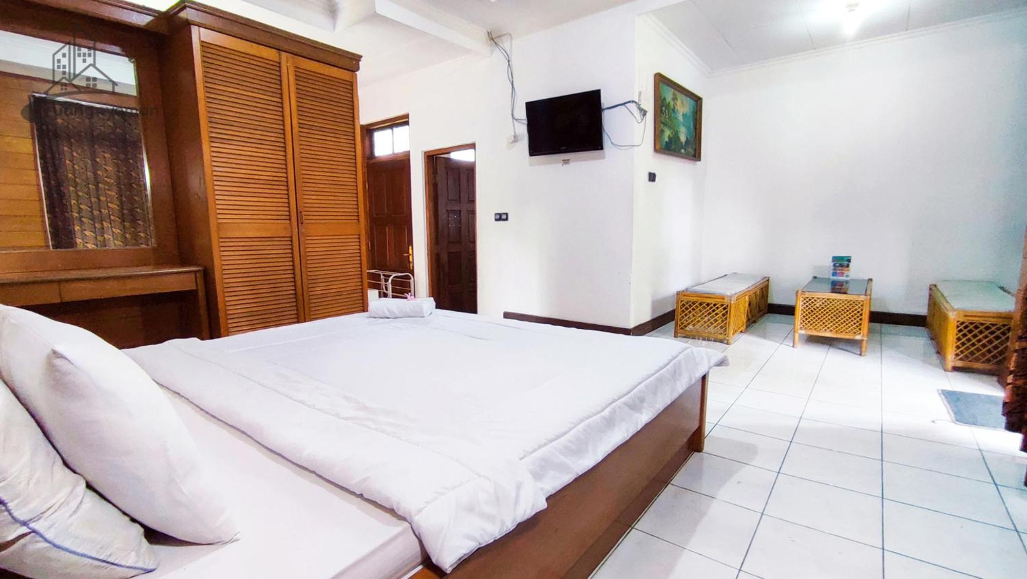 One-Bedroom Villa - Photo 3
