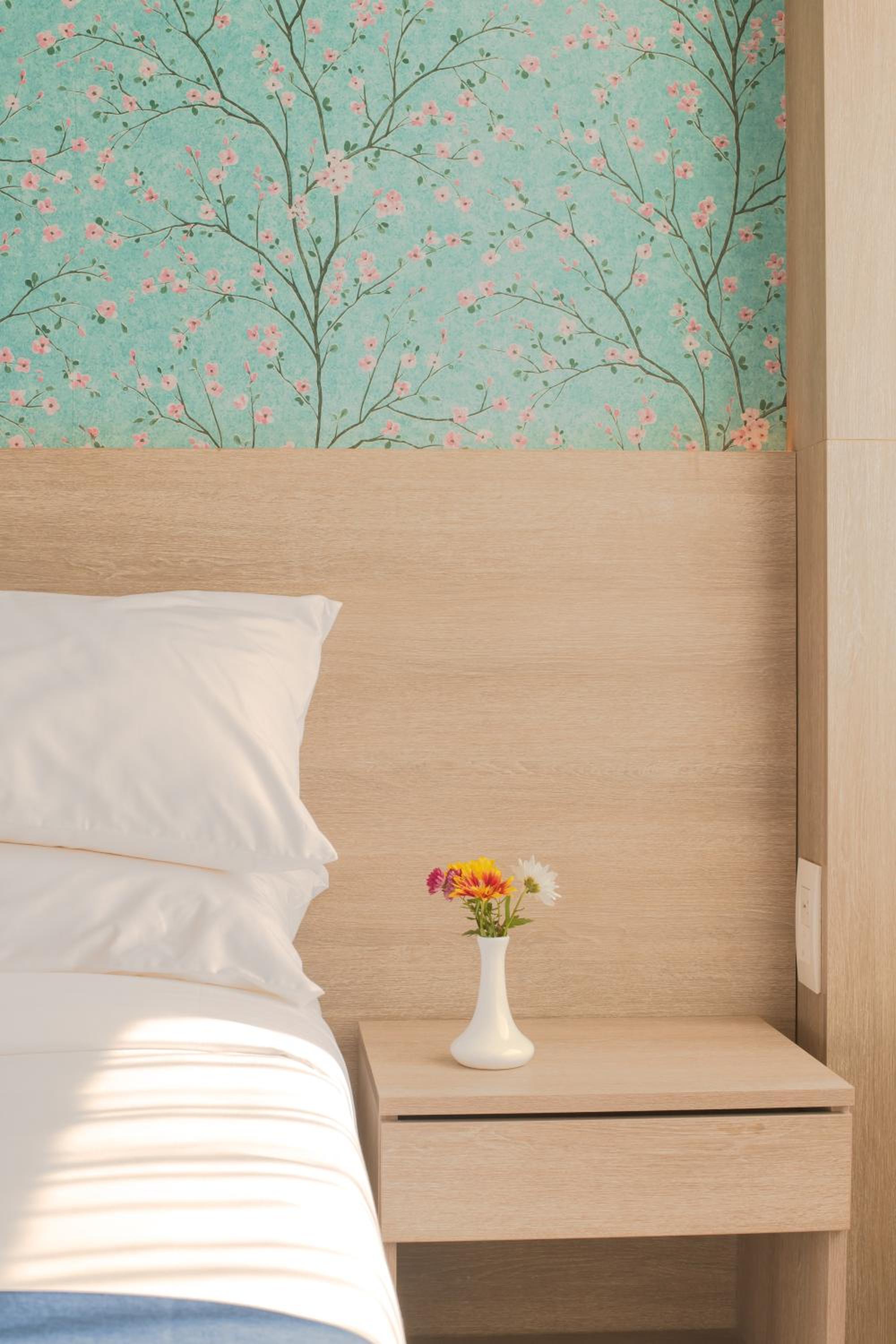 Deluxe King Room - Photo 4