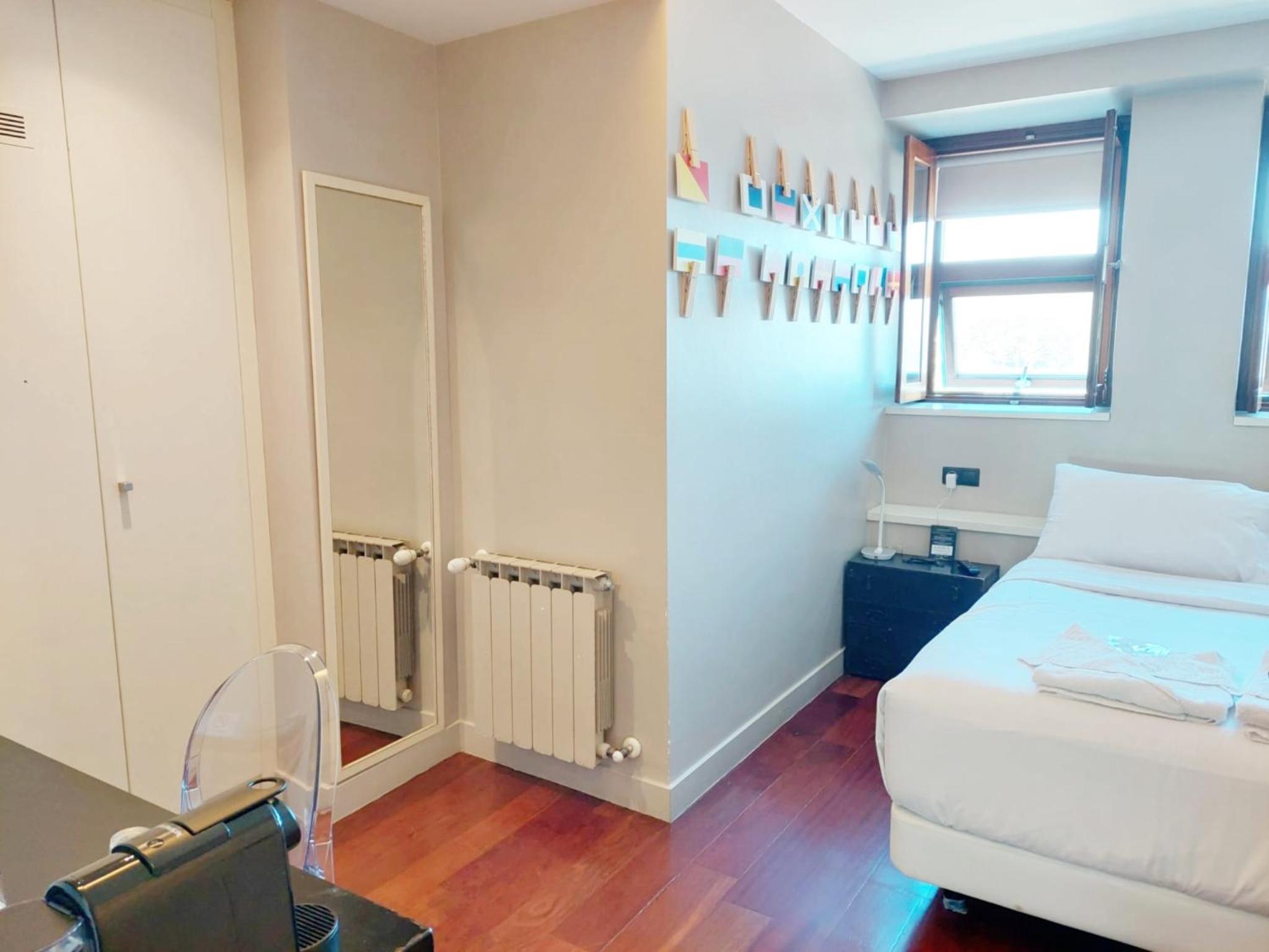 Double Room - Photo 6