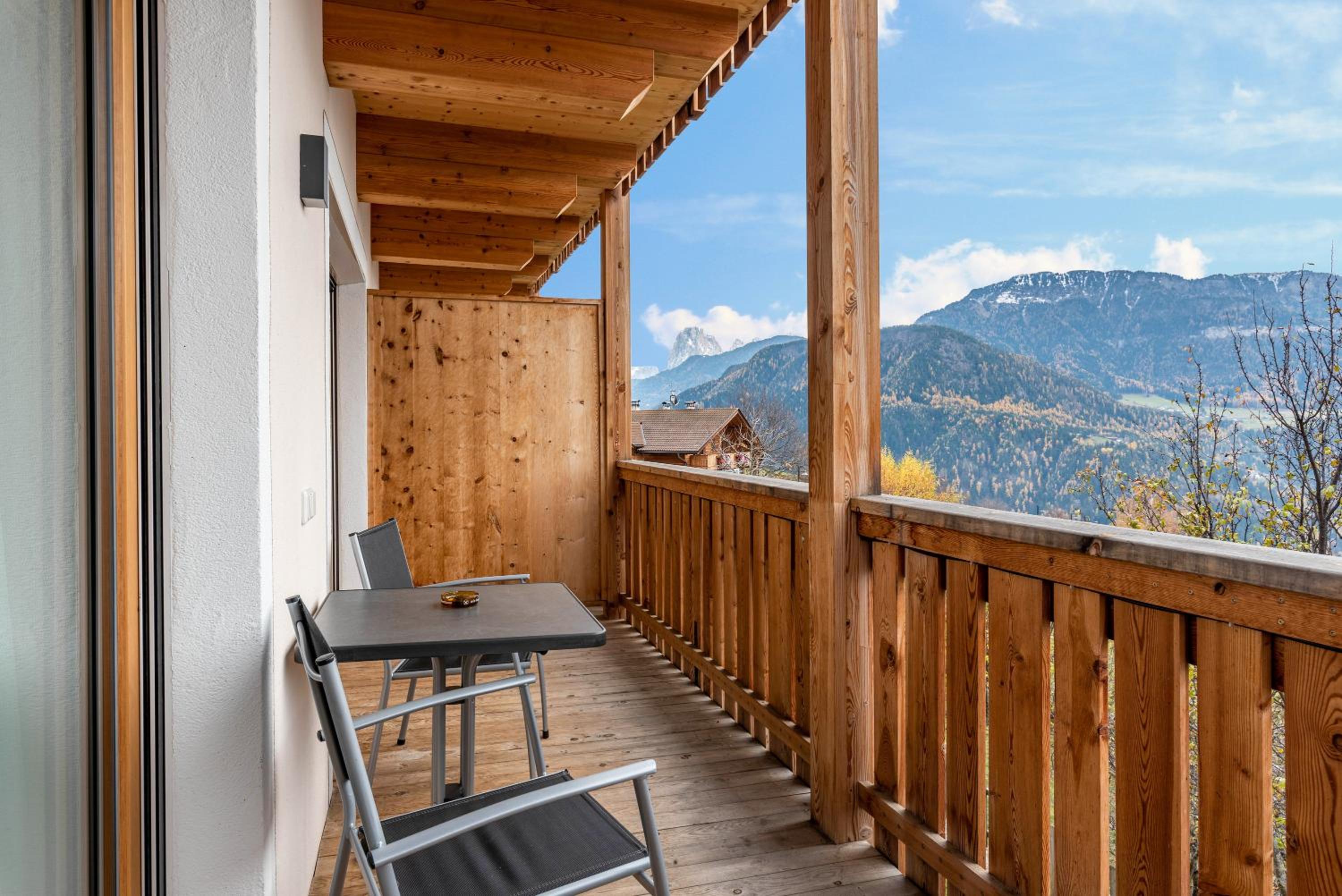 Superior One-Bedroom Apartment with Balcony photo 2