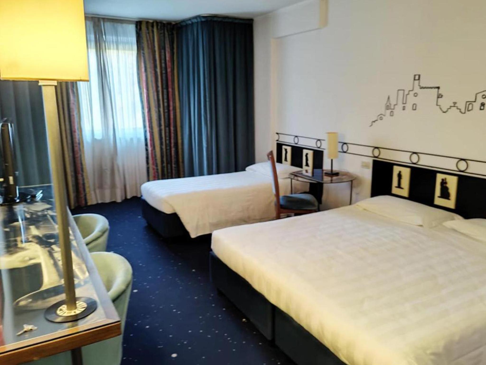 Superior Triple Room - Photo 4