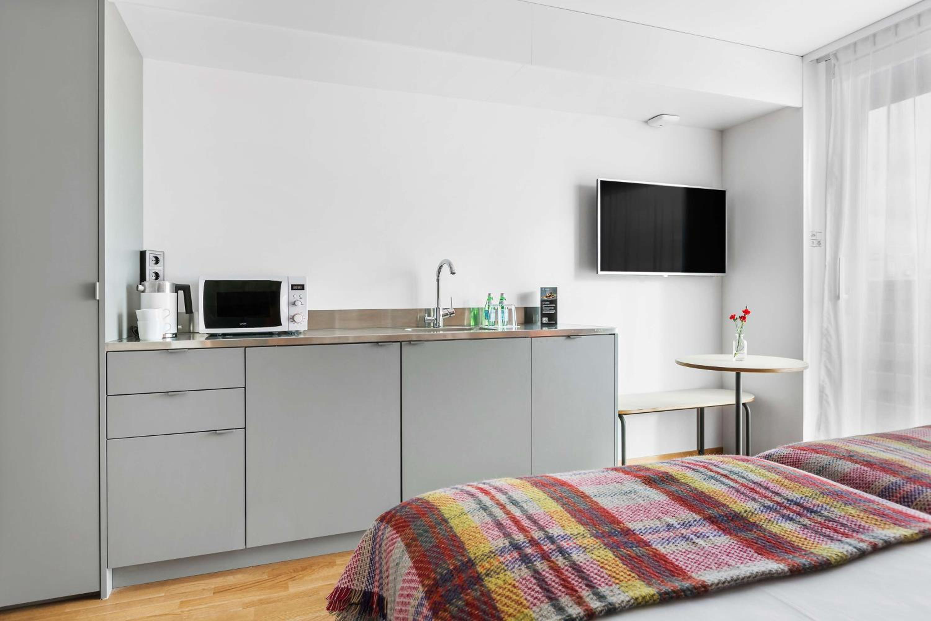 Twin Studio with Balcony - Accessible - Photo 4