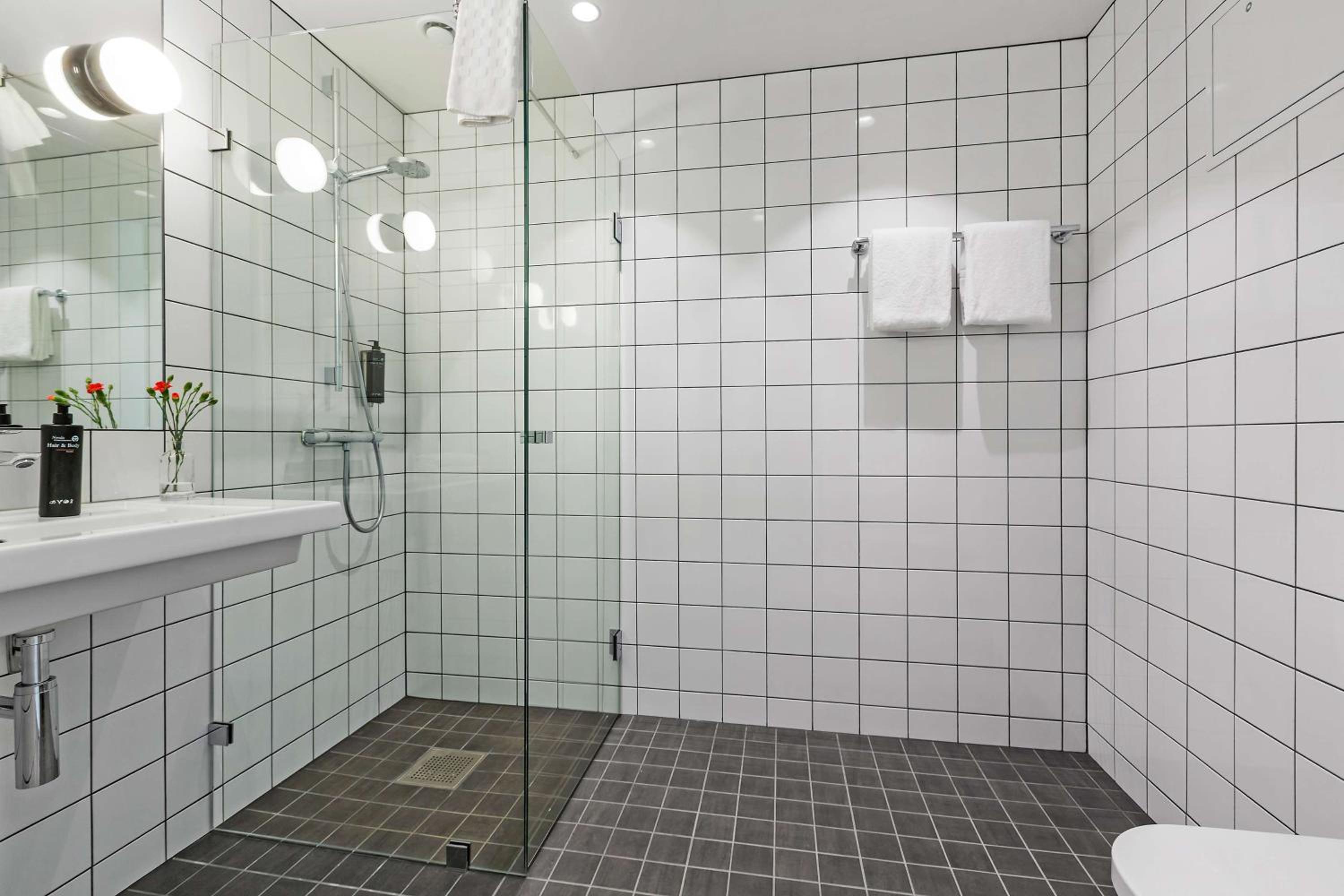 Twin Studio with Balcony - Accessible - Photo 5