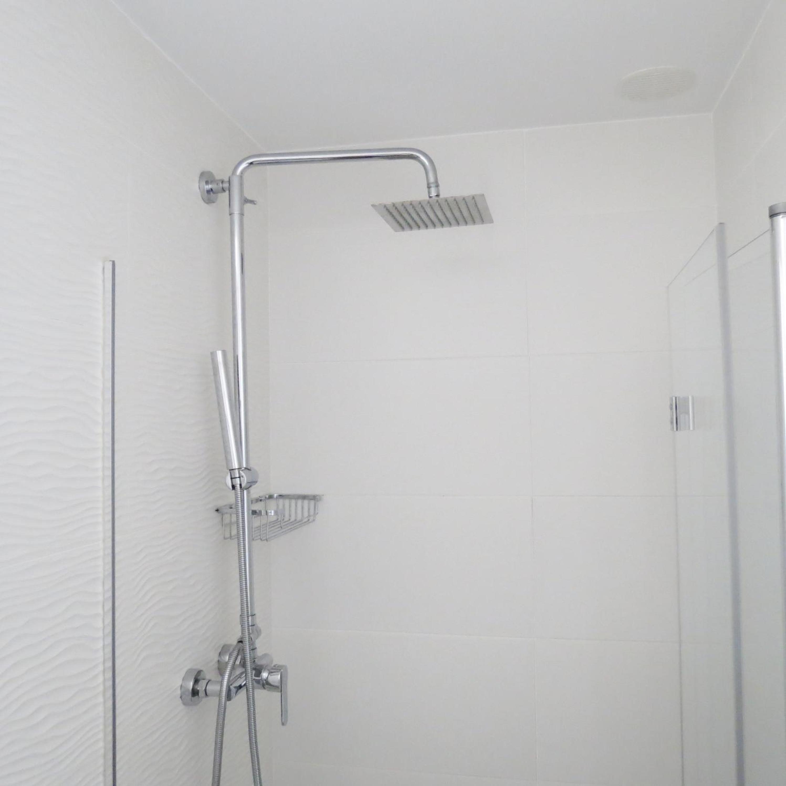 Small Single Room photo 3